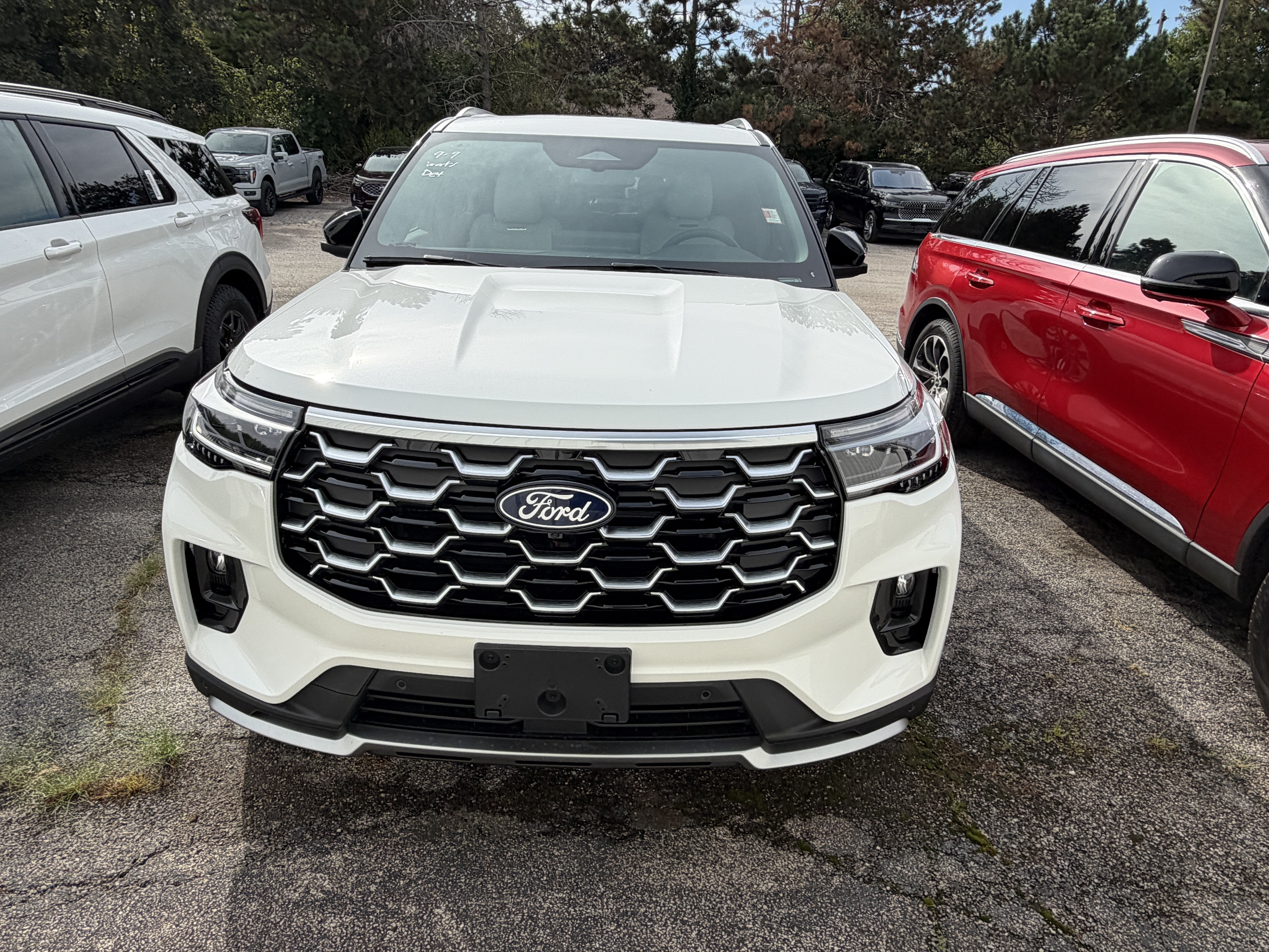 2027 Ford Explorer Platinum
