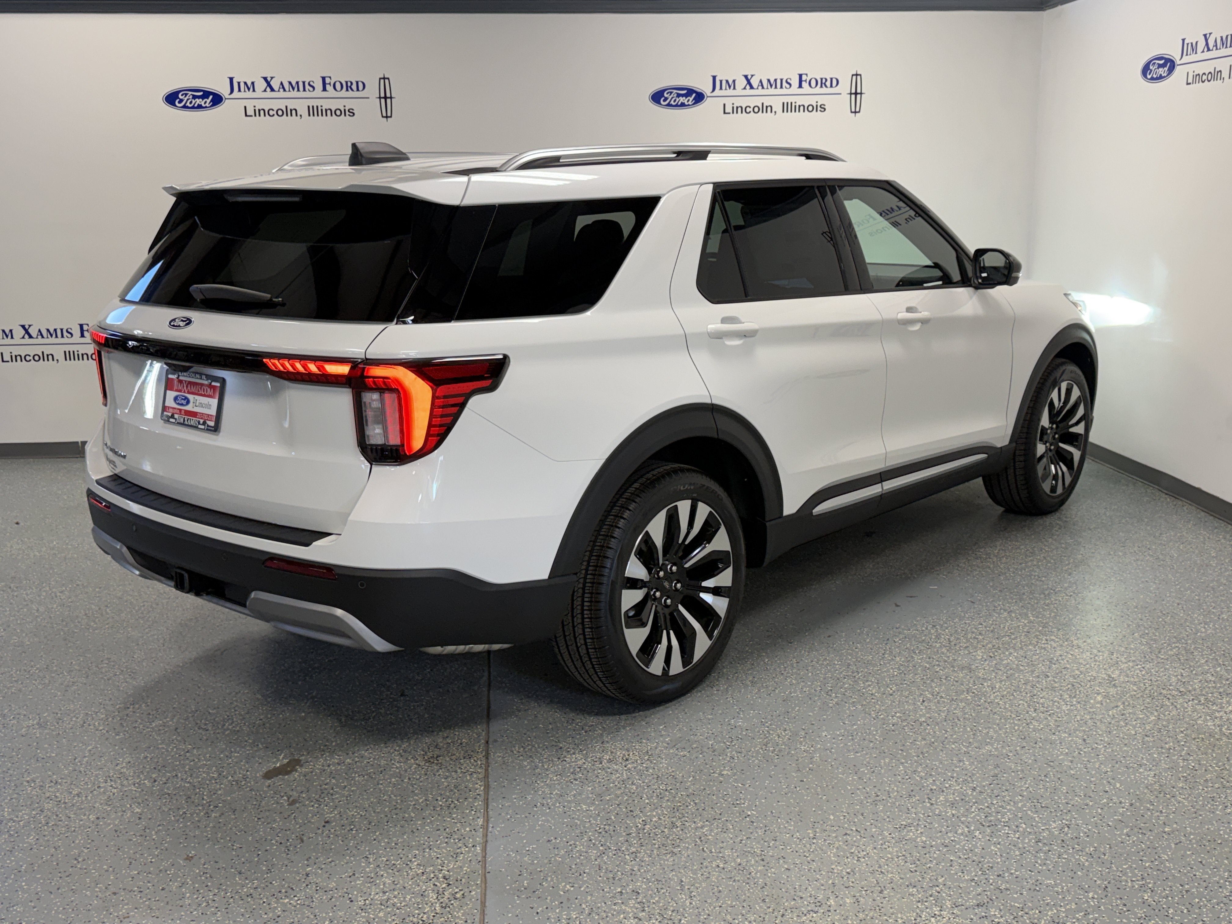 2027 Ford Explorer Platinum