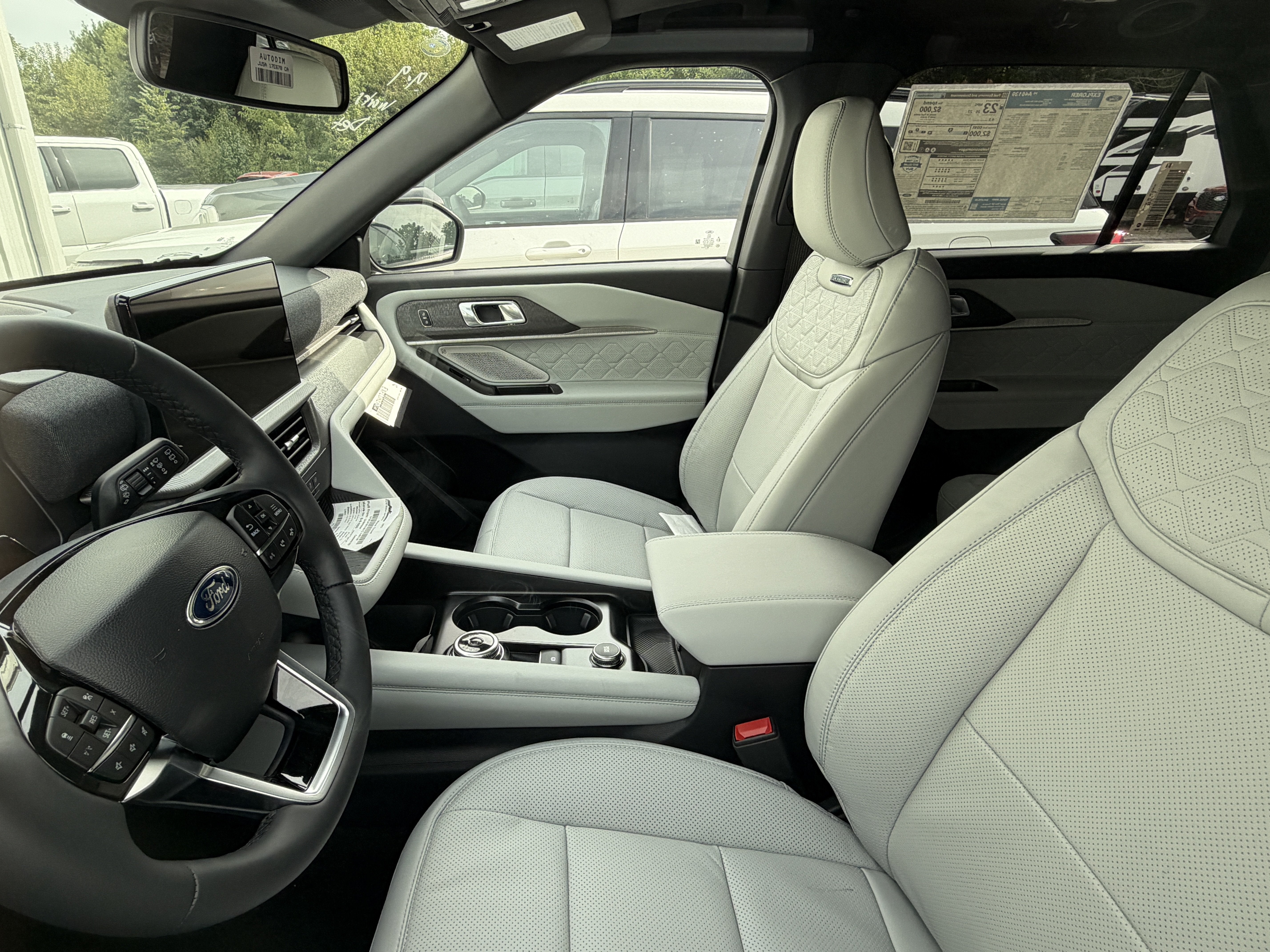2027 Ford Explorer Platinum