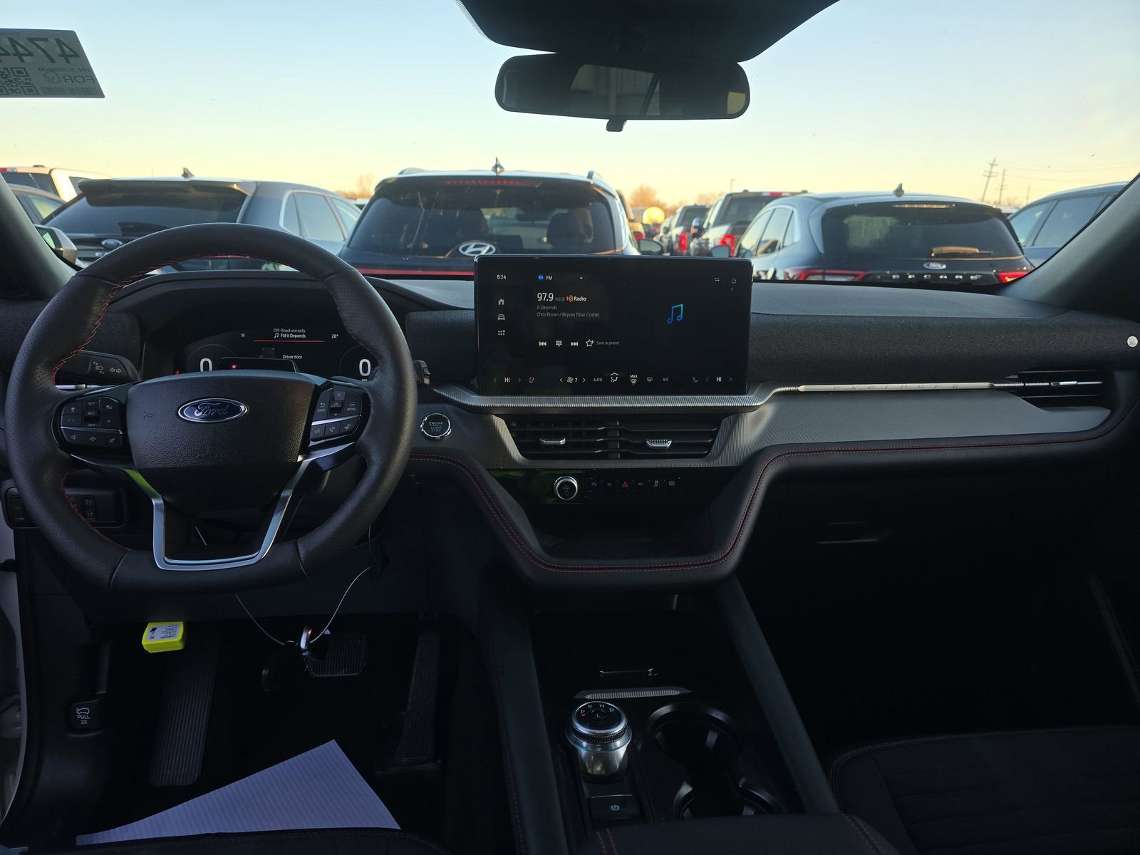 2025 Ford Explorer ST-Line