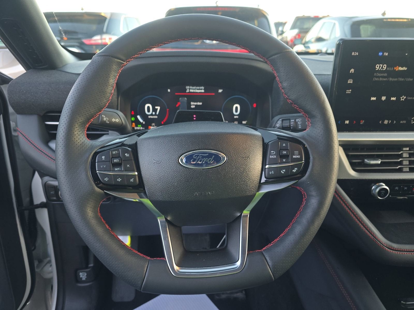 2025 Ford Explorer ST-Line