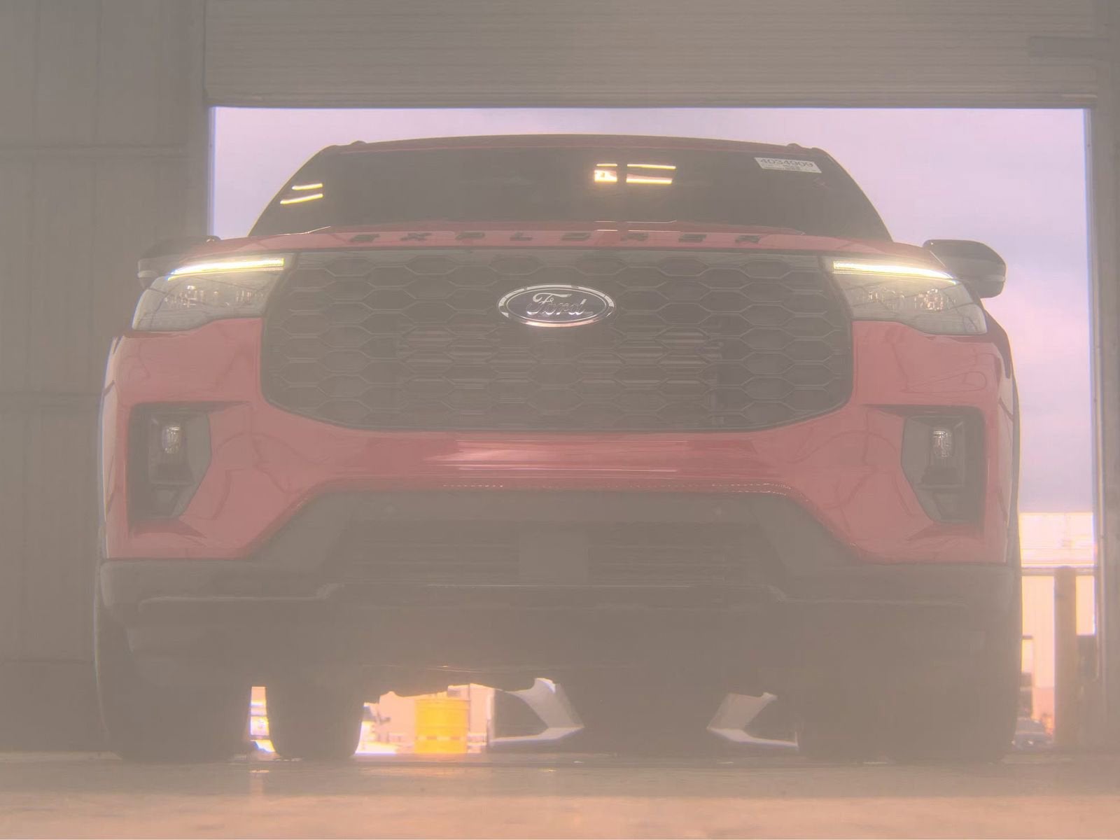 2025 Ford Explorer ST-Line