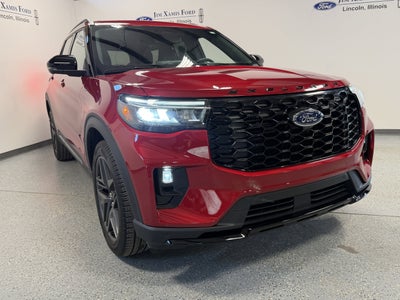 2025 Ford Explorer ST-Line