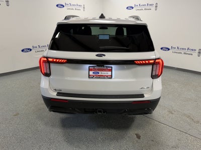 2025 Ford Explorer ST-Line