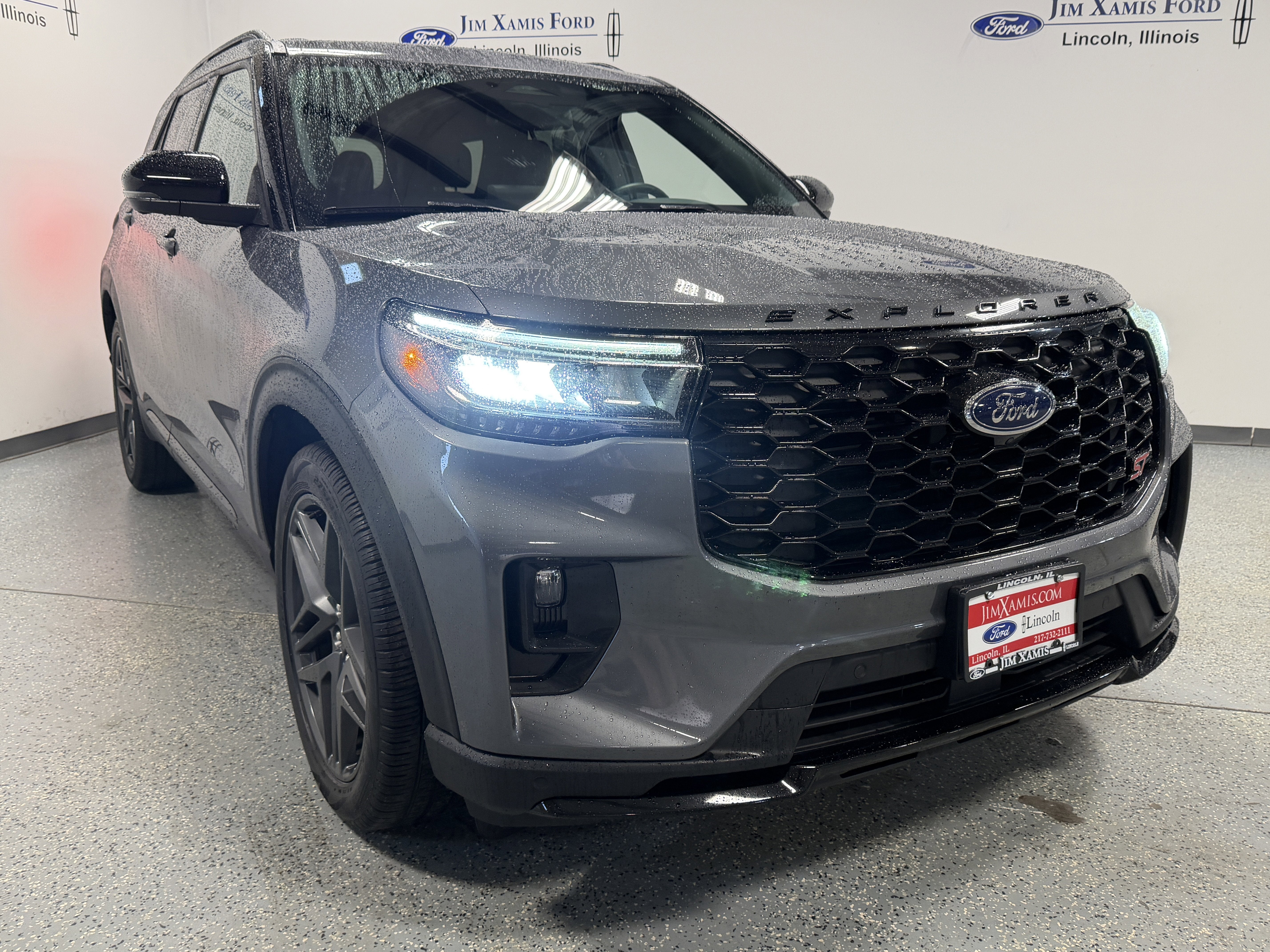 2025 Ford Explorer ST