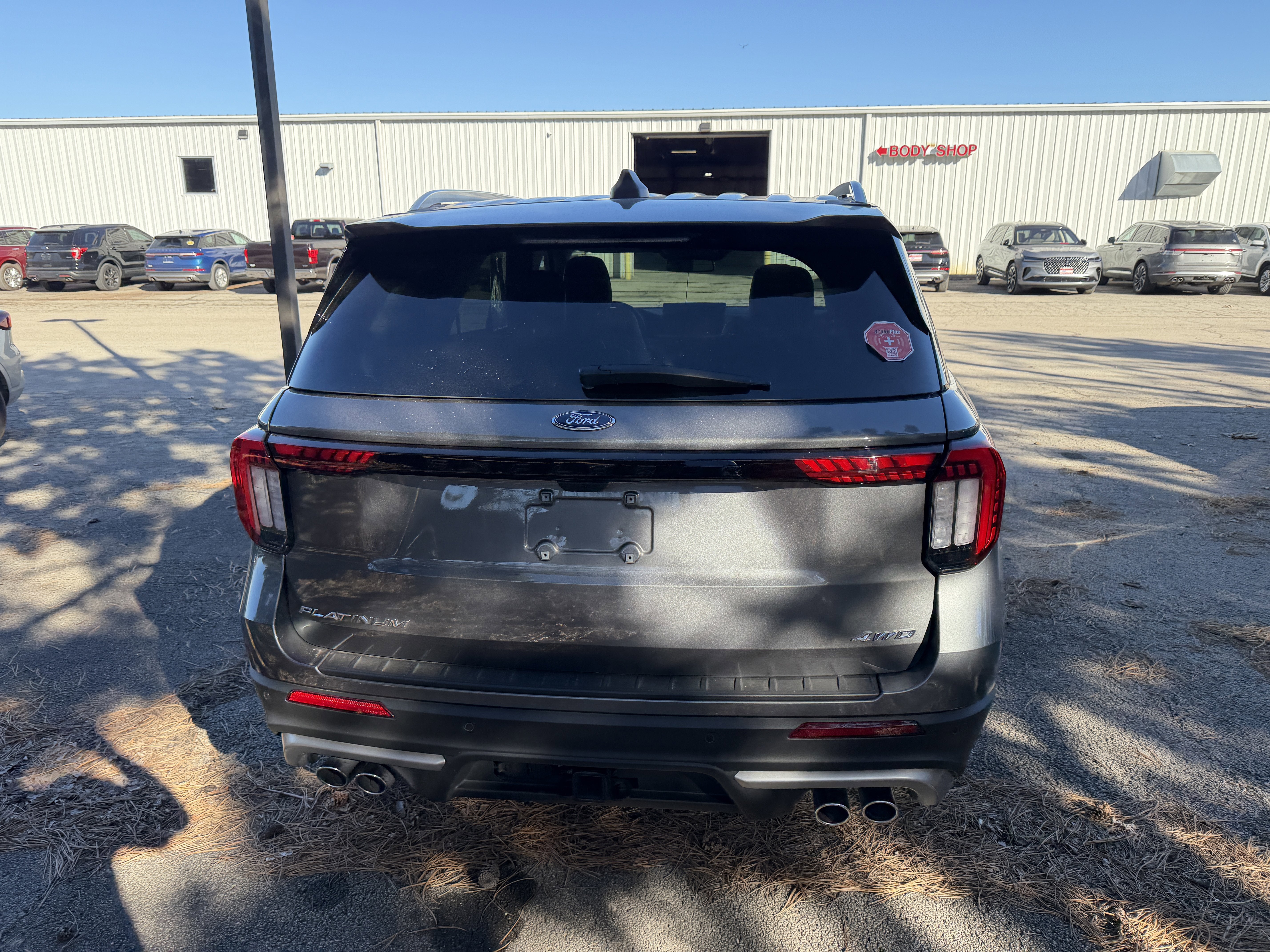 2025 Ford Explorer Platinum