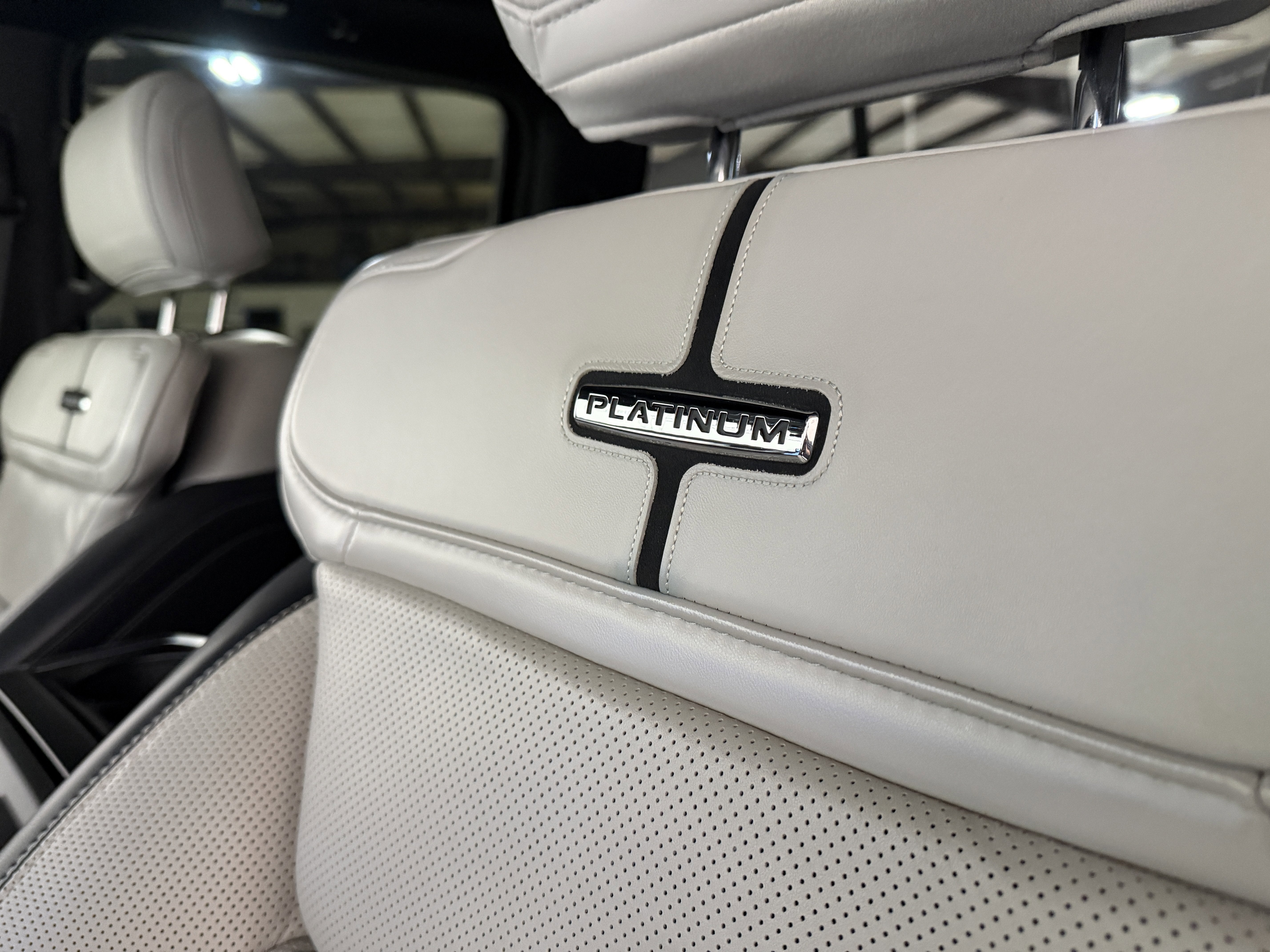 2022 Ford F-150 Lightning Platinum