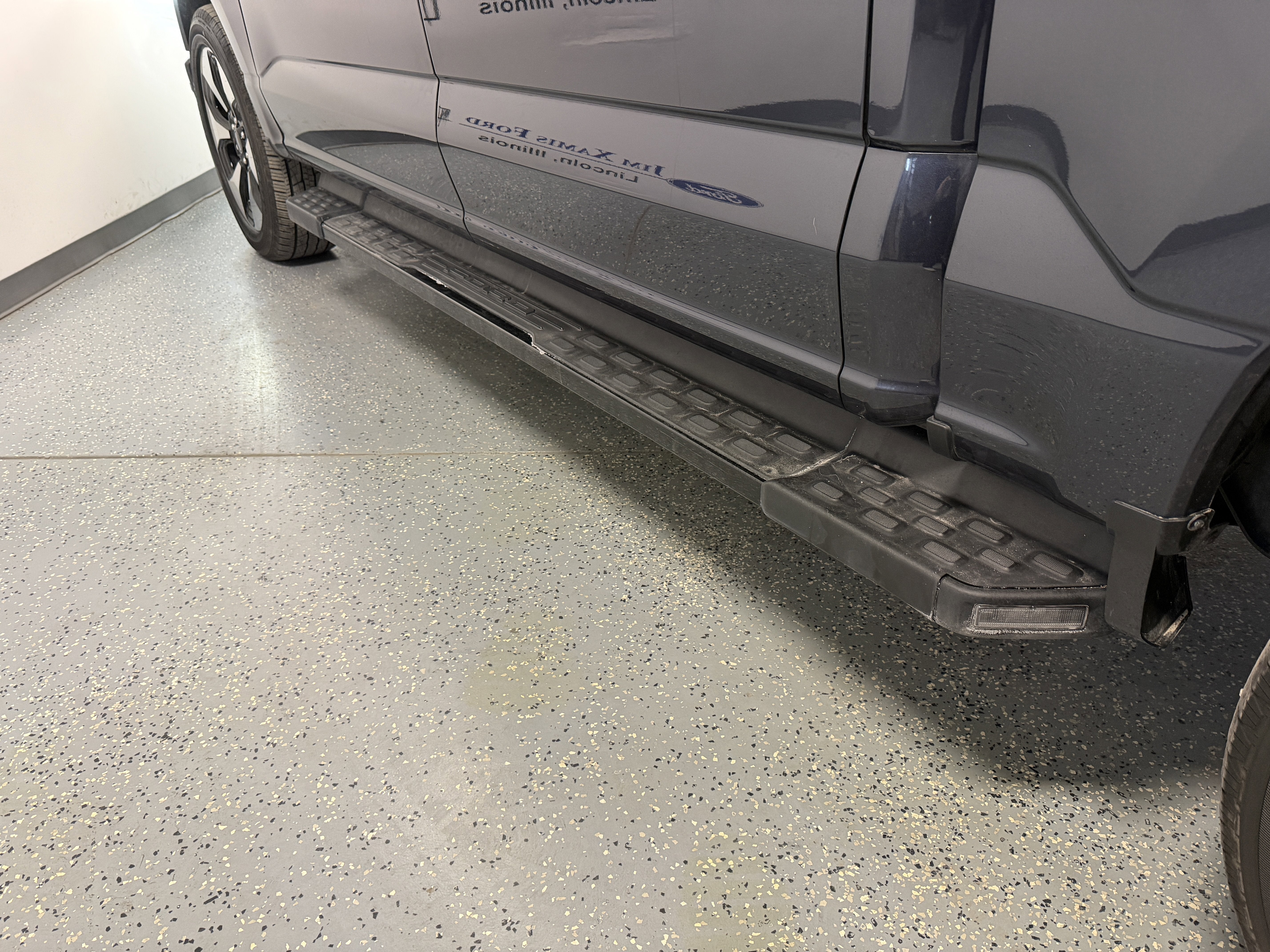 2022 Ford F-150 Lightning Platinum