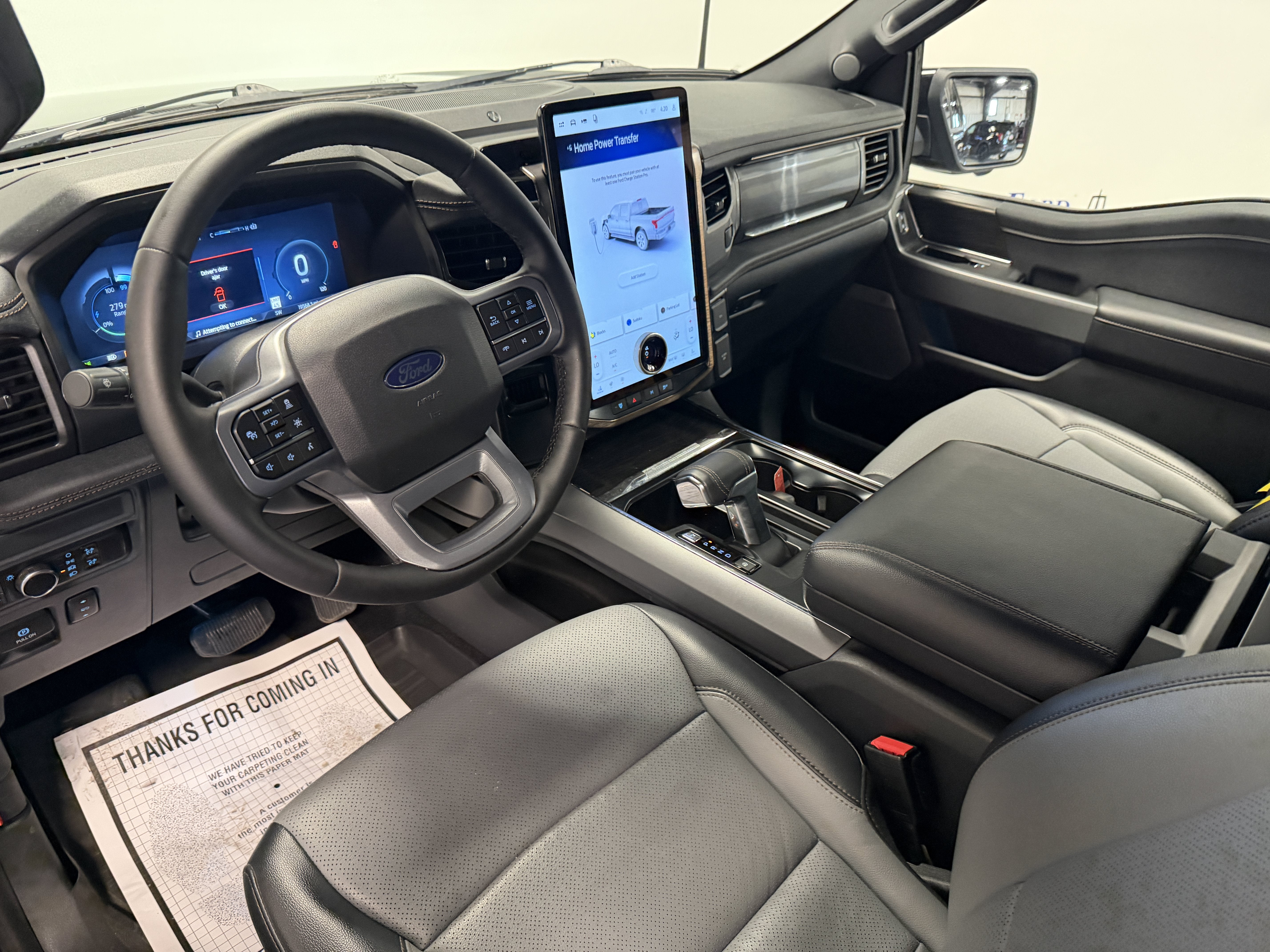 2025 Ford F-150 Lightning LARIAT