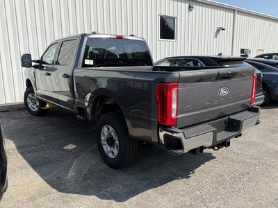 2027 Ford Super Duty F-250 SRW XLT