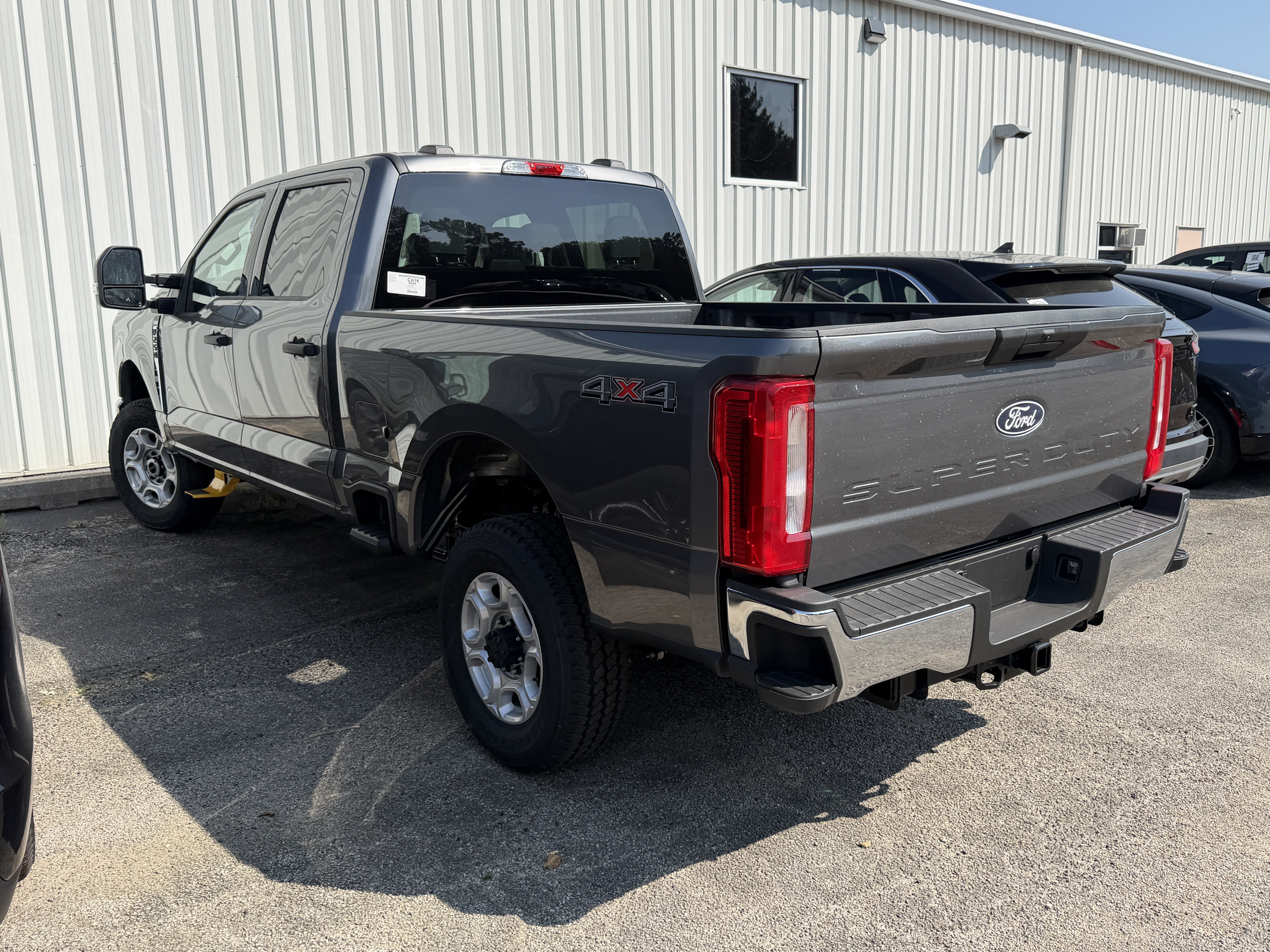 2027 Ford Super Duty F-250 SRW XLT