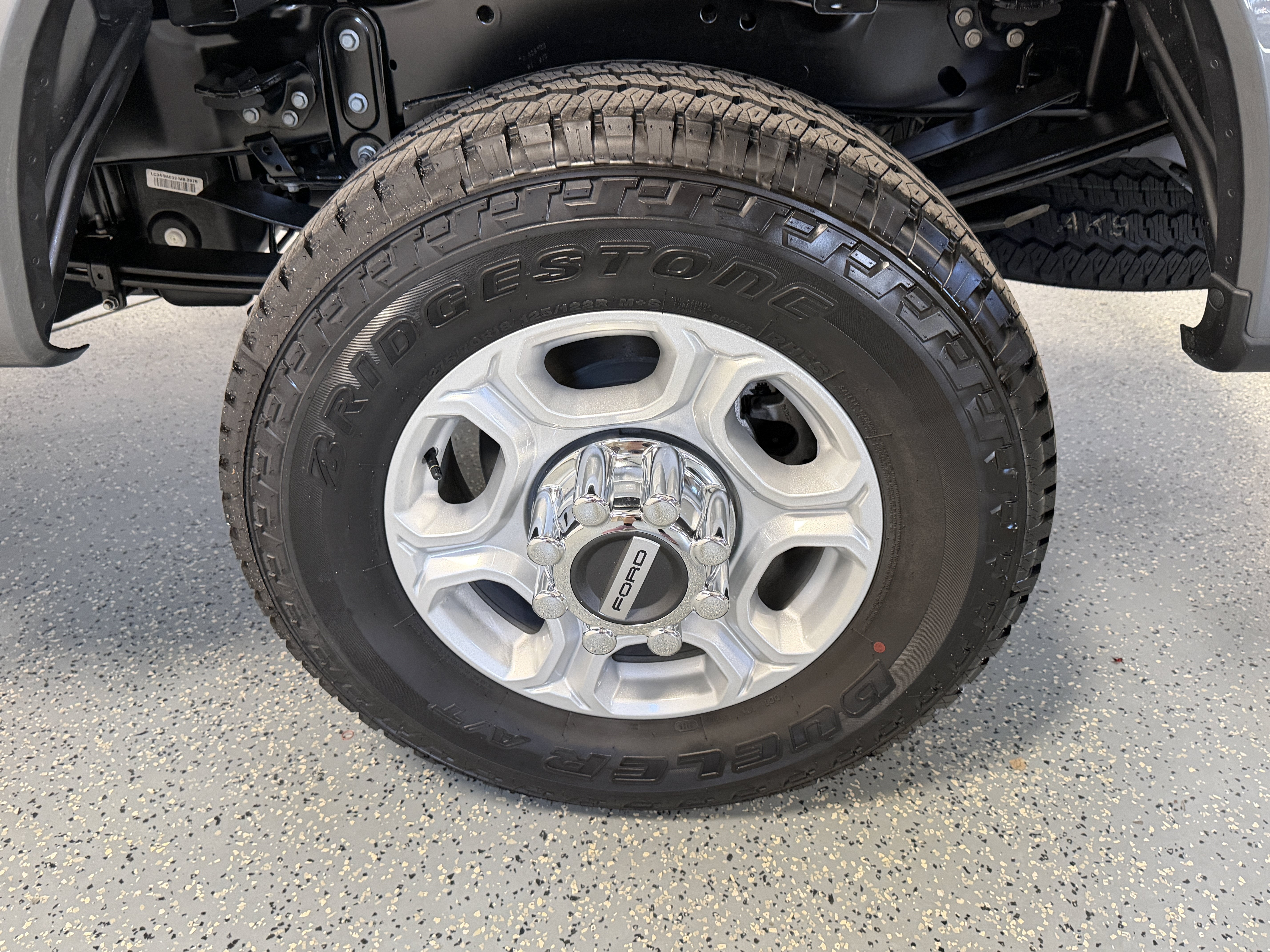 2027 Ford Super Duty F-250 SRW XLT