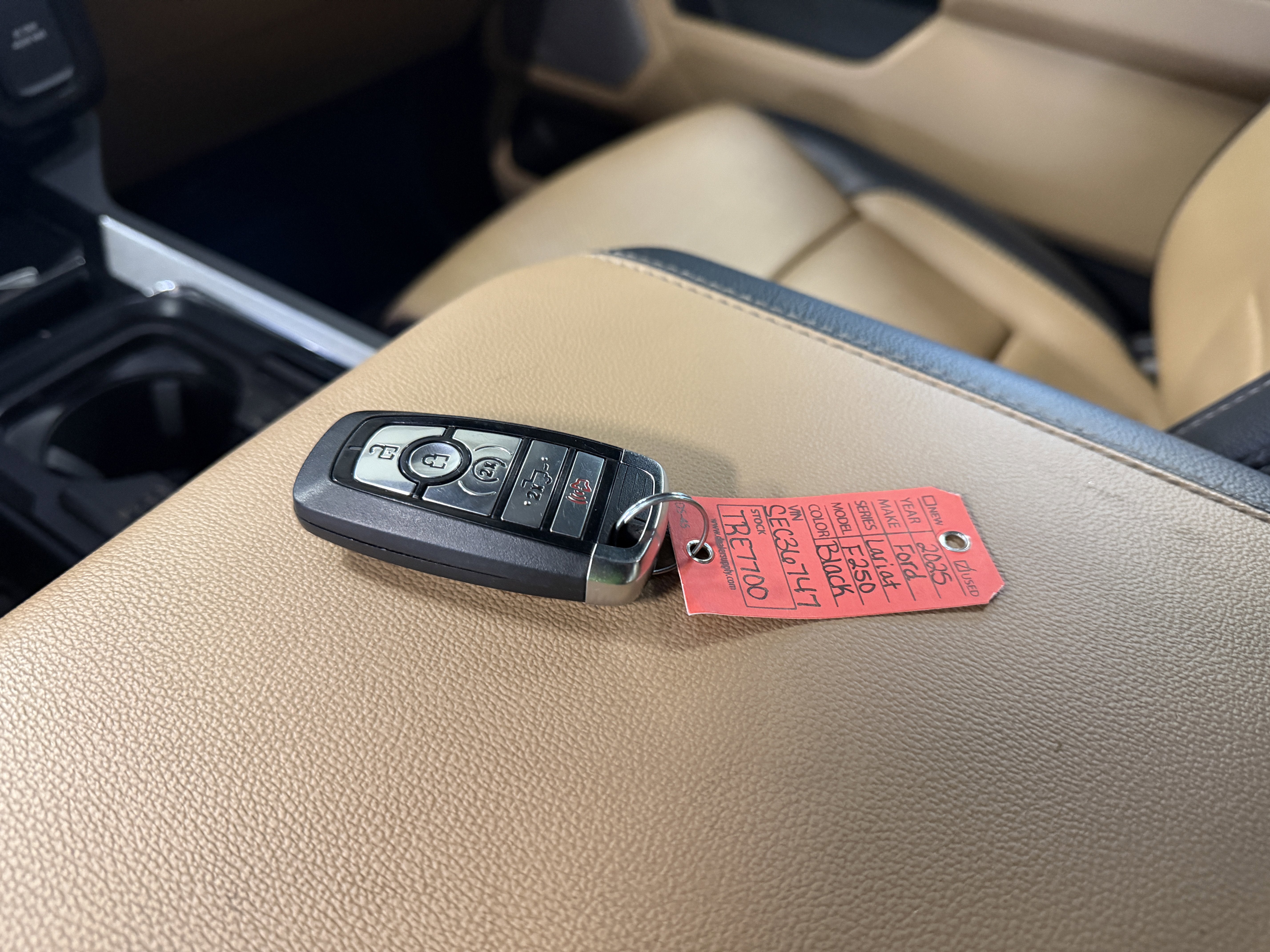 2025 Ford Super Duty F-250 SRW LARIAT