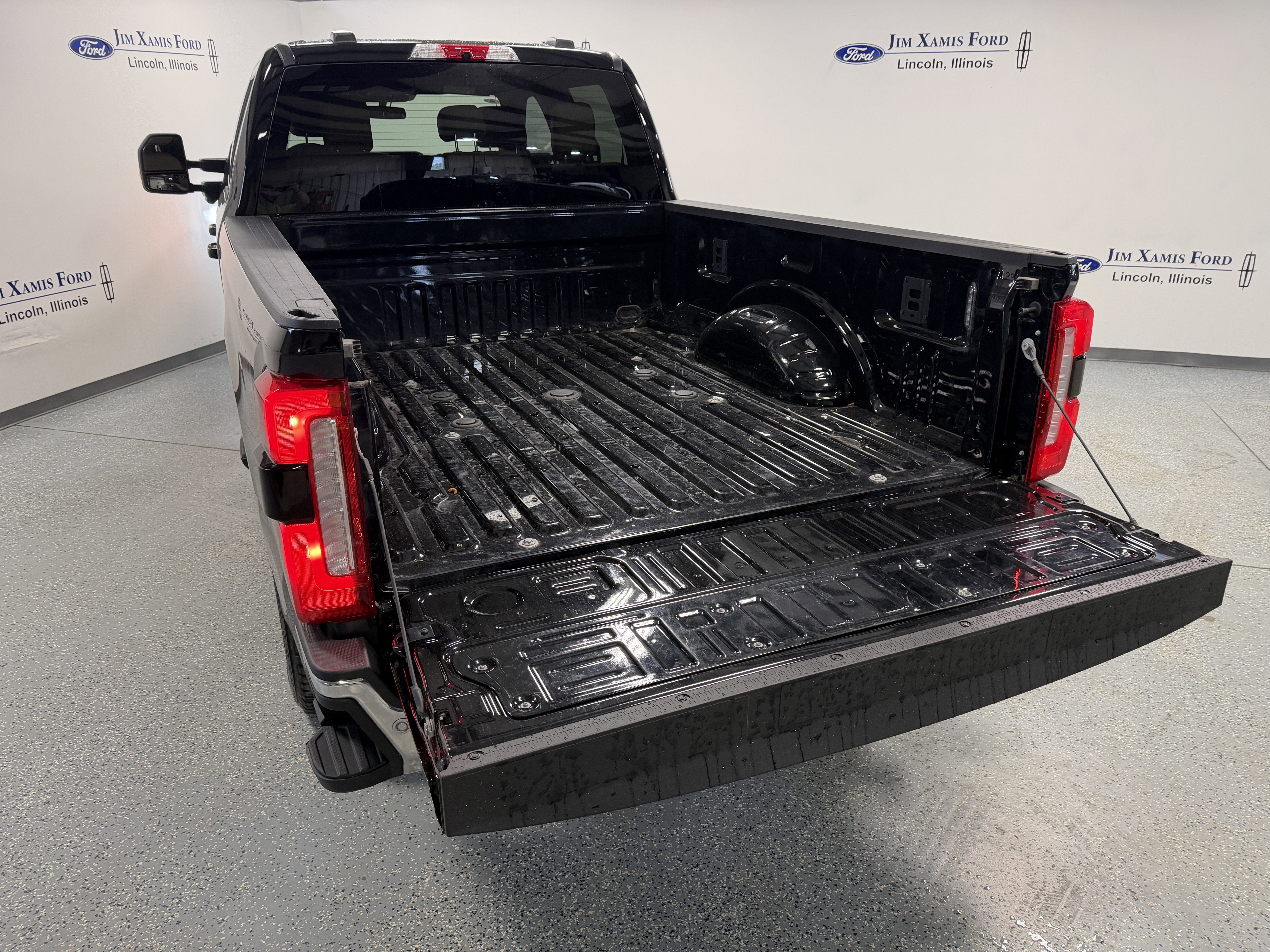 2025 Ford Super Duty F-250 SRW LARIAT