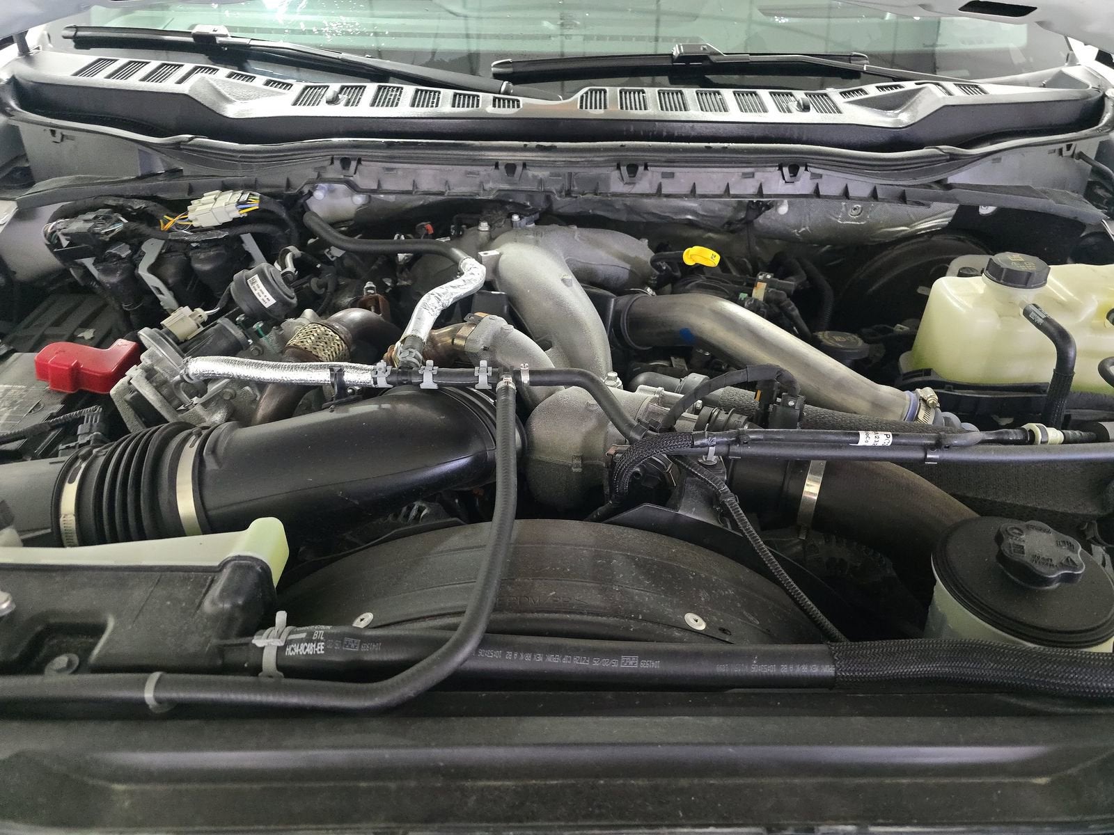 2025 Ford Super Duty F-250 SRW Platinum