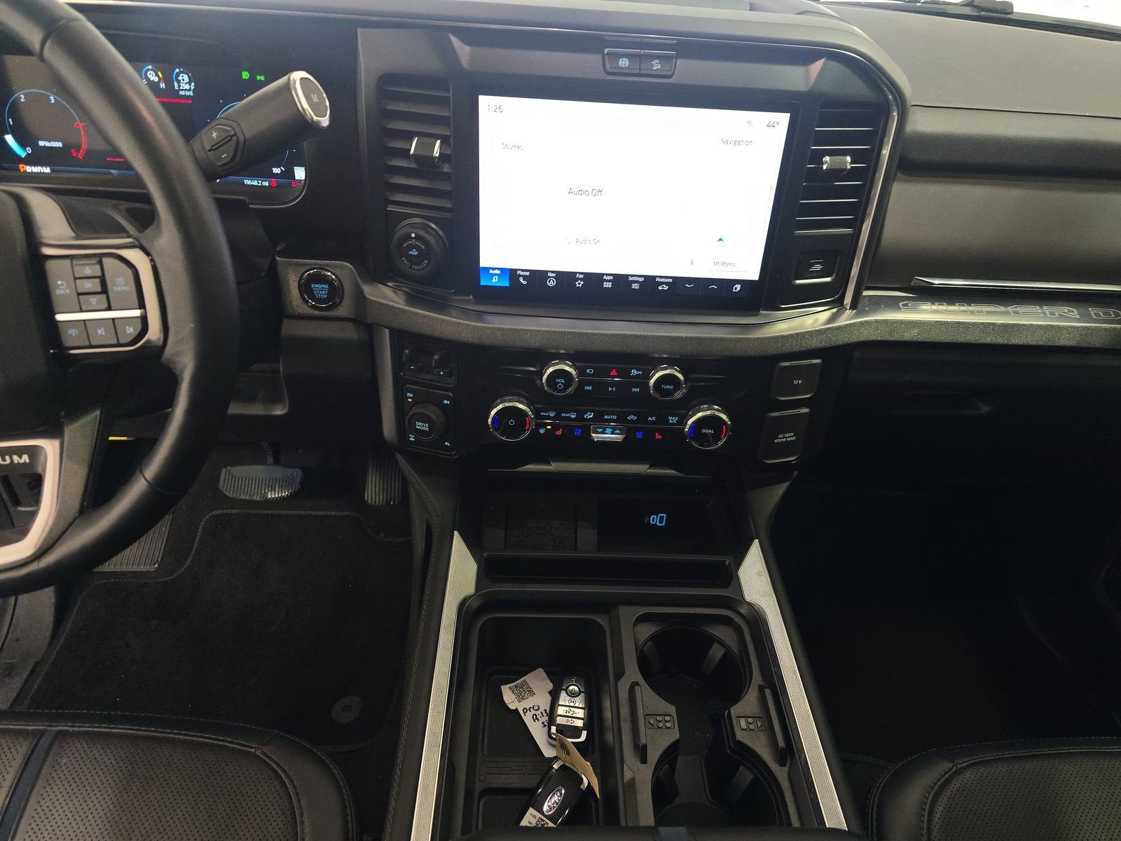 2025 Ford Super Duty F-250 SRW Platinum