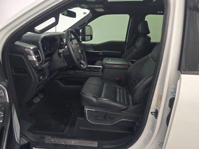 2025 Ford Super Duty F-250 SRW Platinum