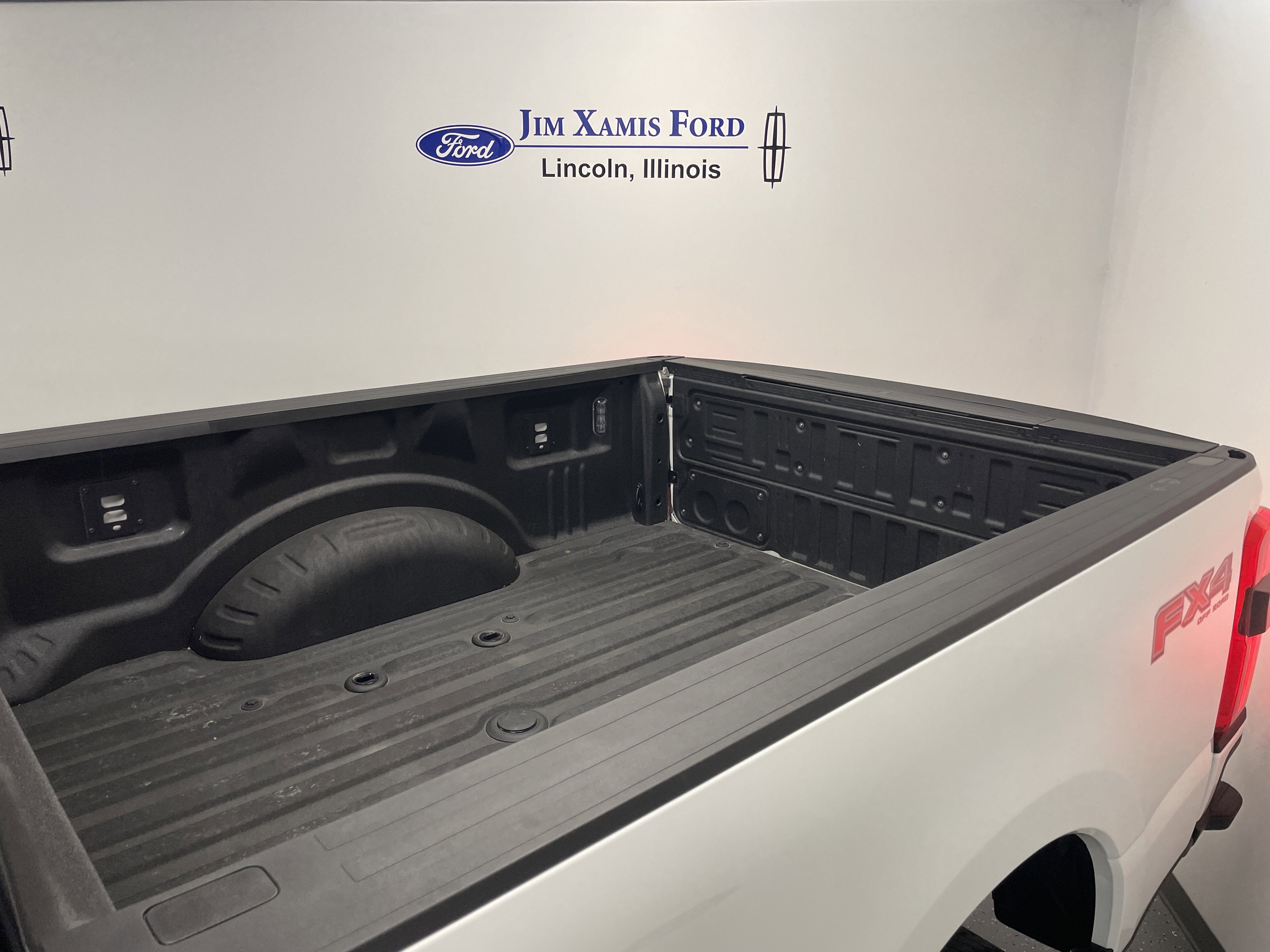 2025 Ford Super Duty F-250 SRW Platinum