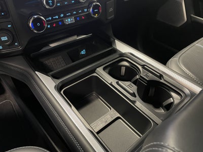 2025 Ford Super Duty F-250 SRW Platinum