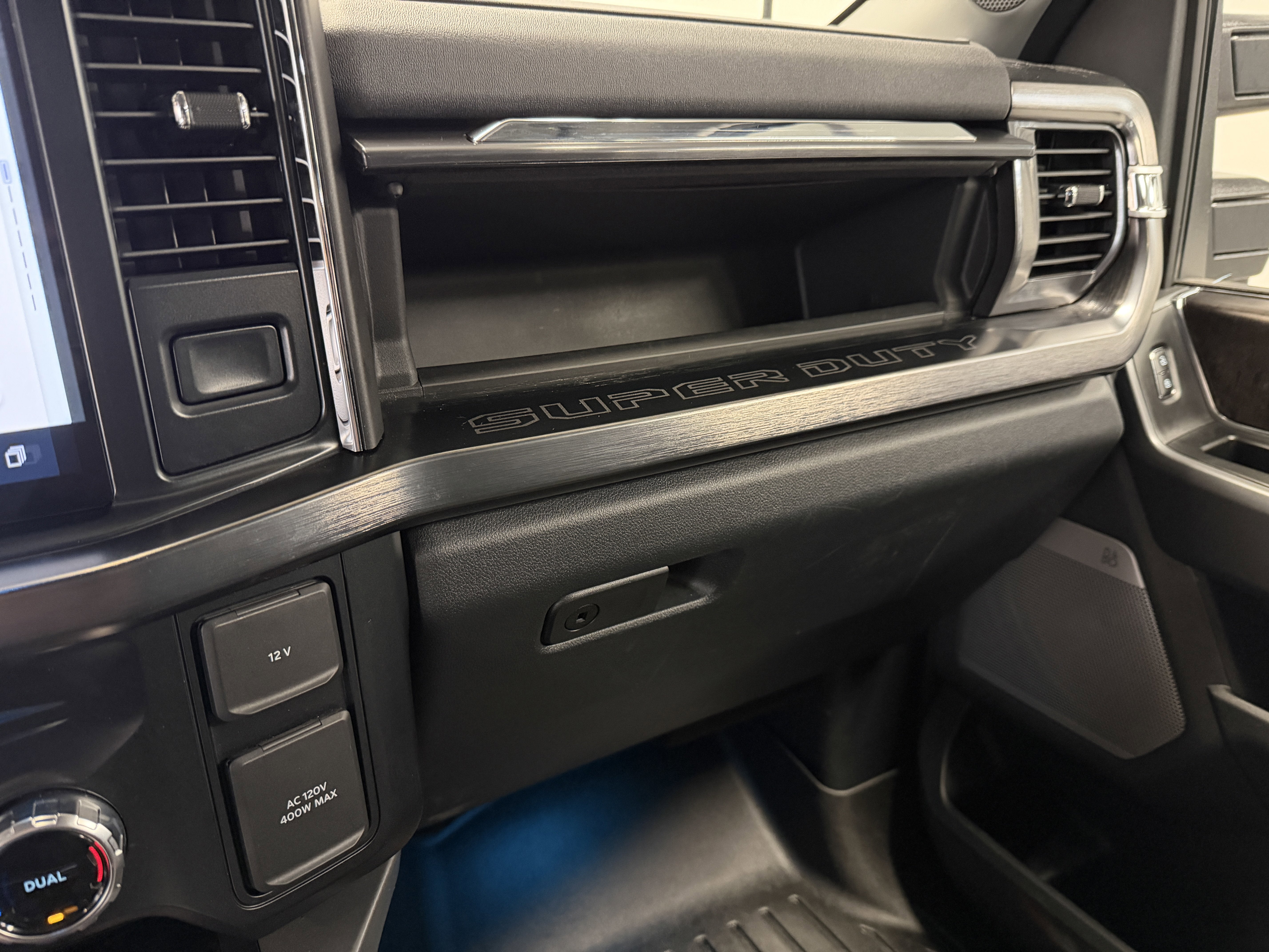 2024 Ford Super Duty F-250 SRW LARIAT