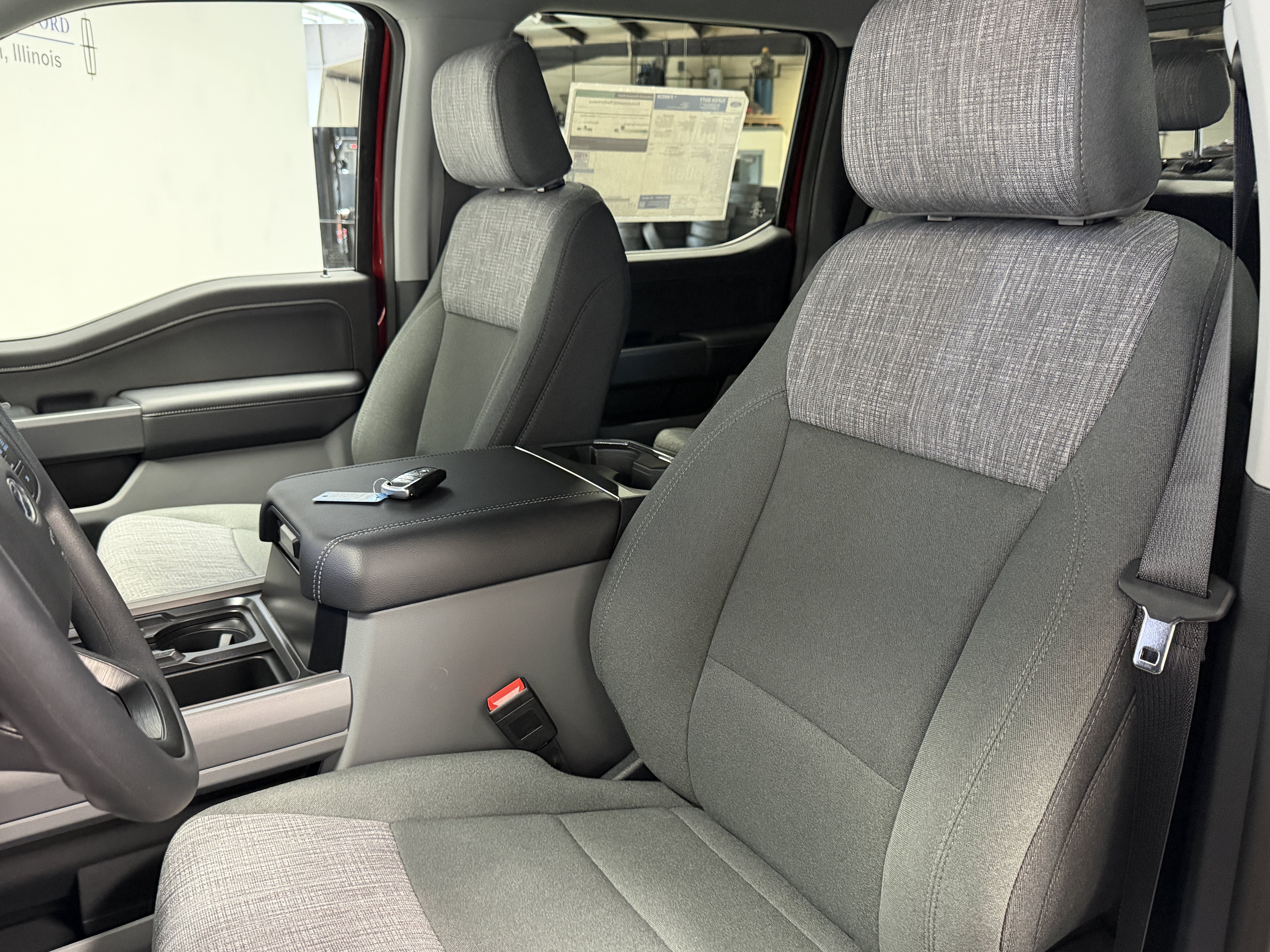 2026 Ford Super Duty F-250 SRW XLT