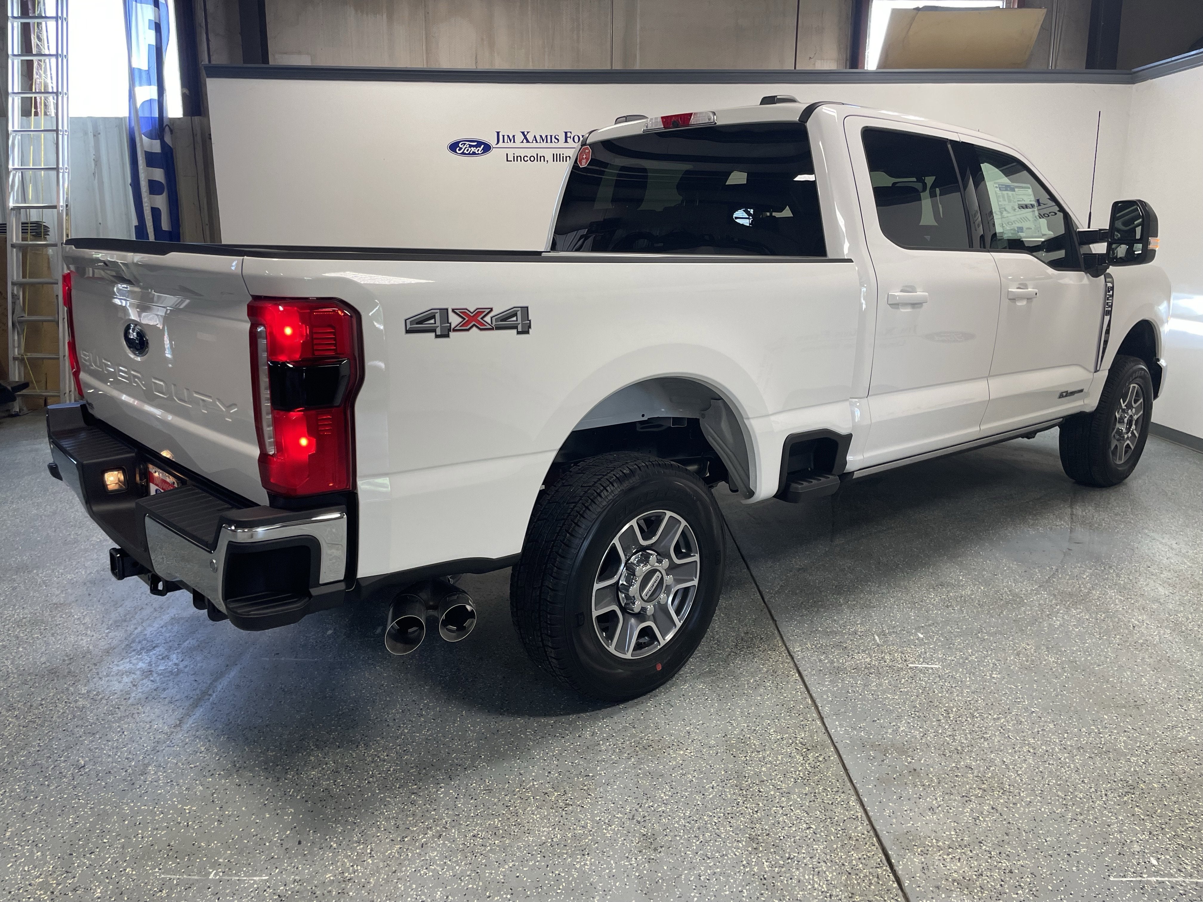 2026 Ford Super Duty F-250 SRW LARIAT