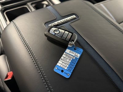 2027 Ford Super Duty F-350 SRW Platinum