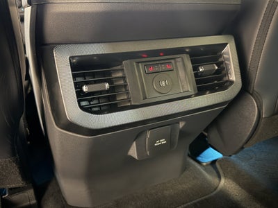 2027 Ford Super Duty F-350 SRW Platinum