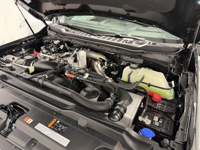 2027 Ford Super Duty F-350 SRW Platinum