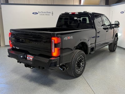 2027 Ford Super Duty F-350 SRW Platinum