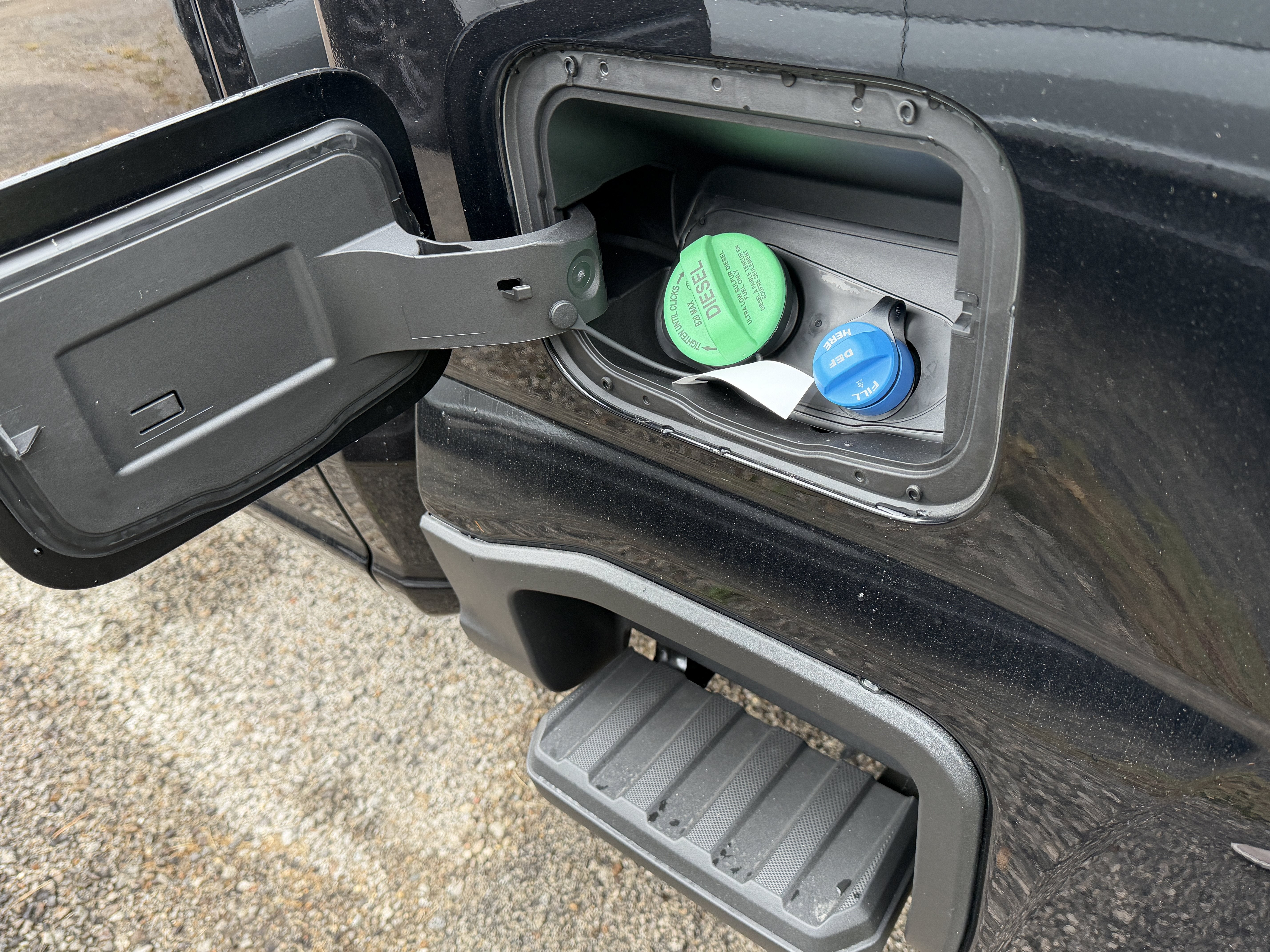 2027 Ford Super Duty F-350 SRW Platinum