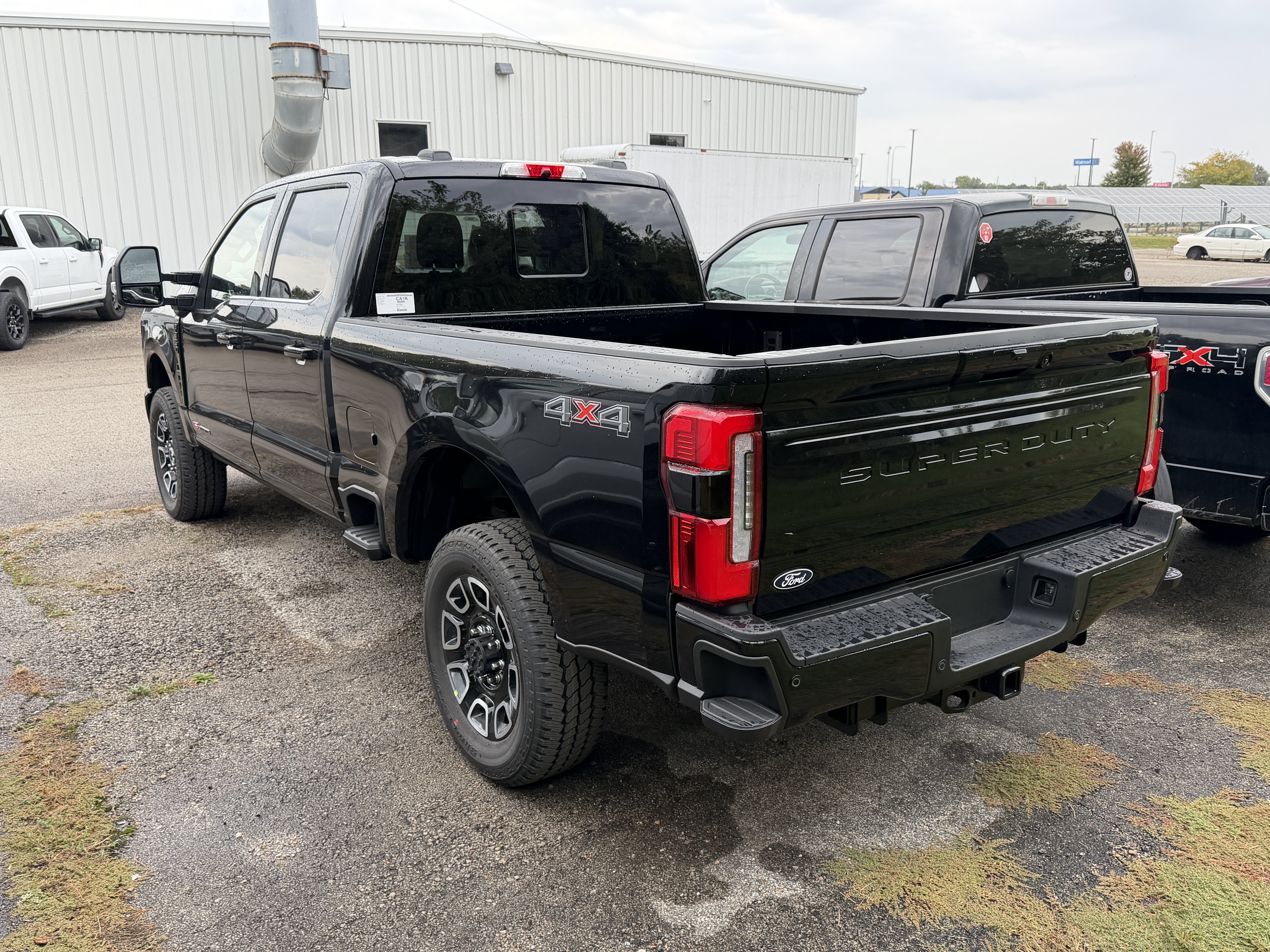 2027 Ford Super Duty F-350 SRW Platinum
