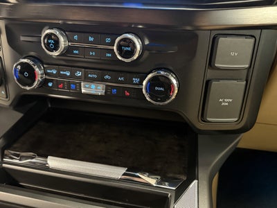 2024 Ford Super Duty F-350 SRW LARIAT