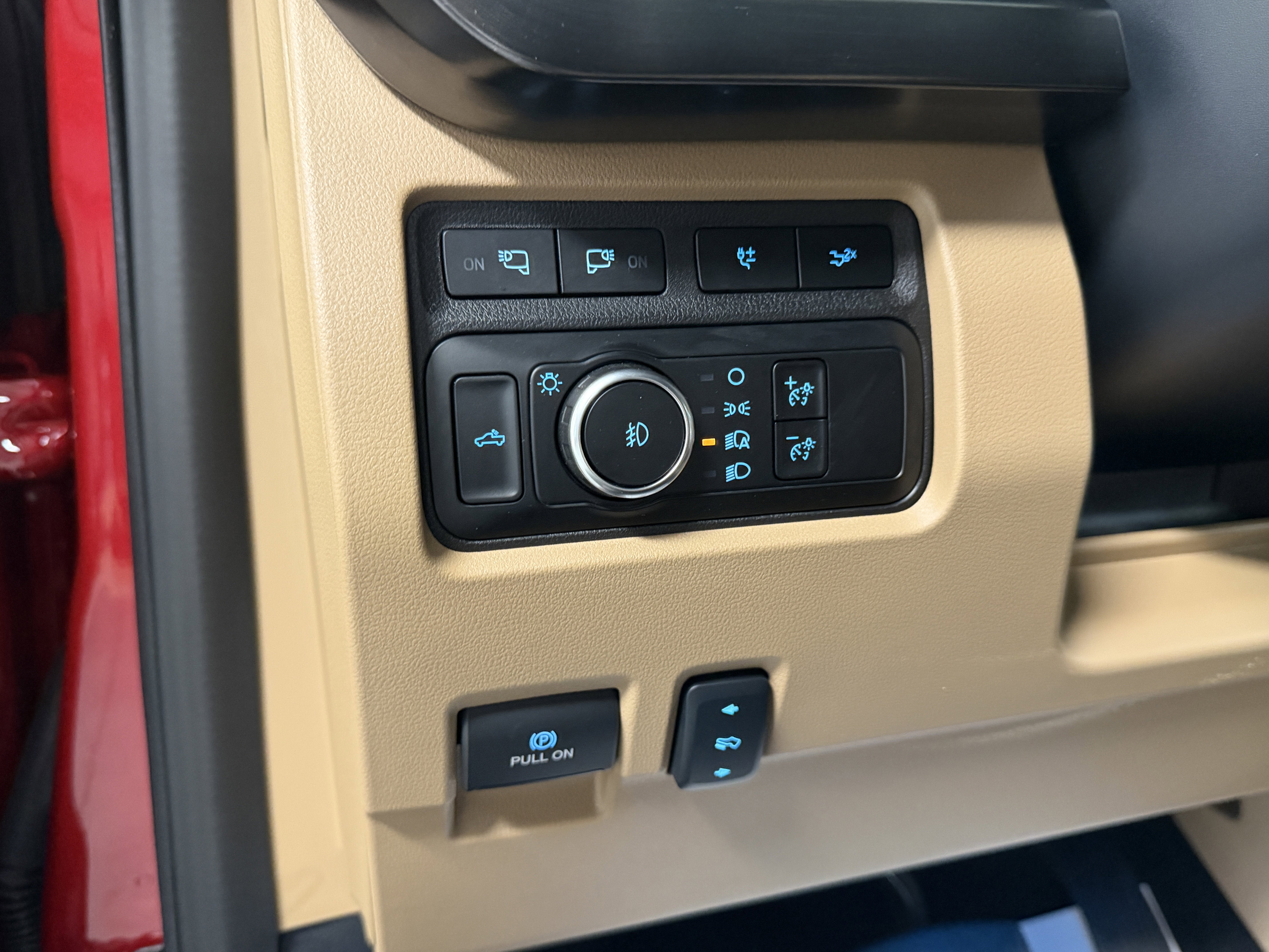2024 Ford Super Duty F-350 SRW LARIAT