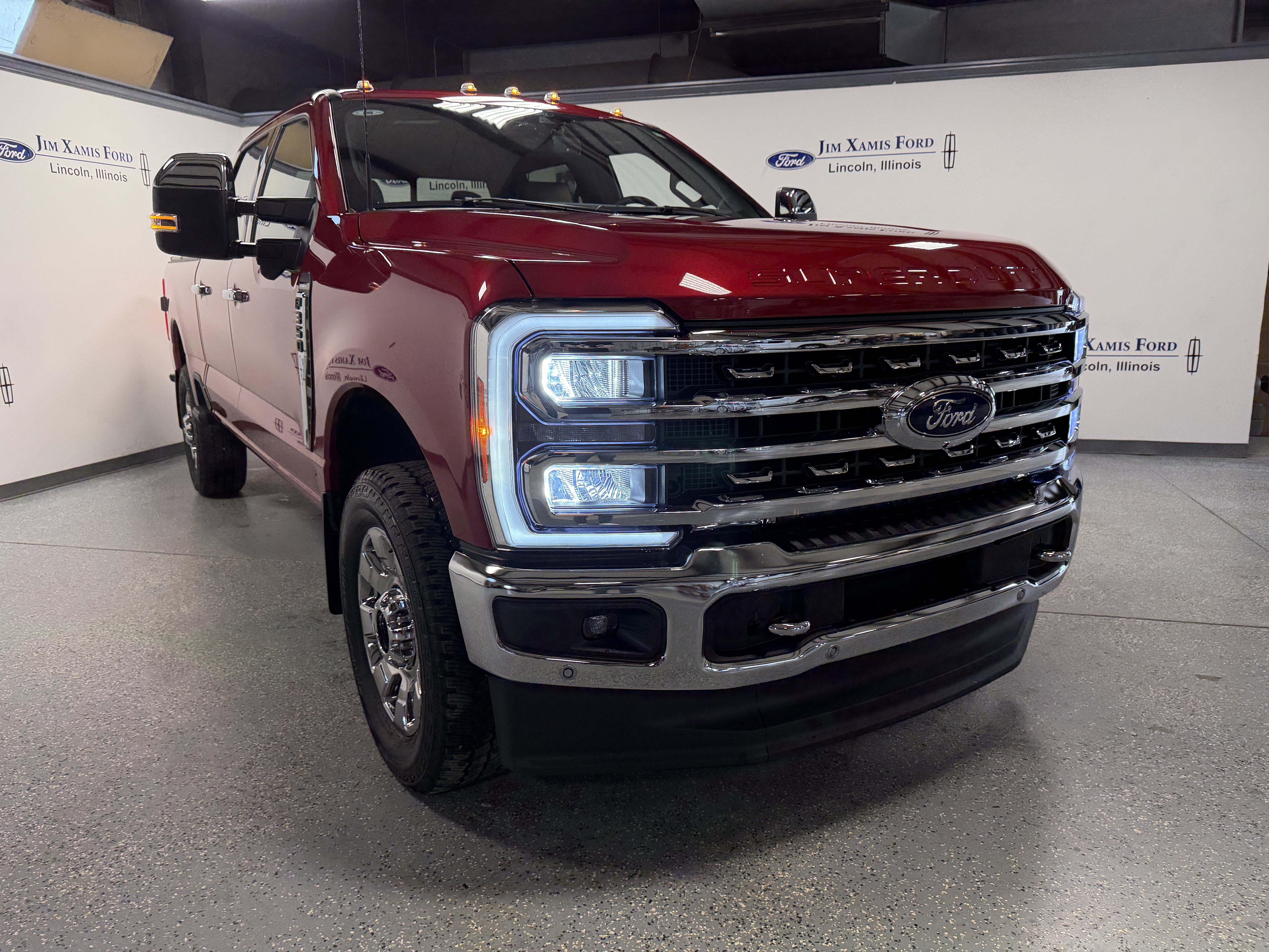 2024 Ford Super Duty F-350 SRW LARIAT