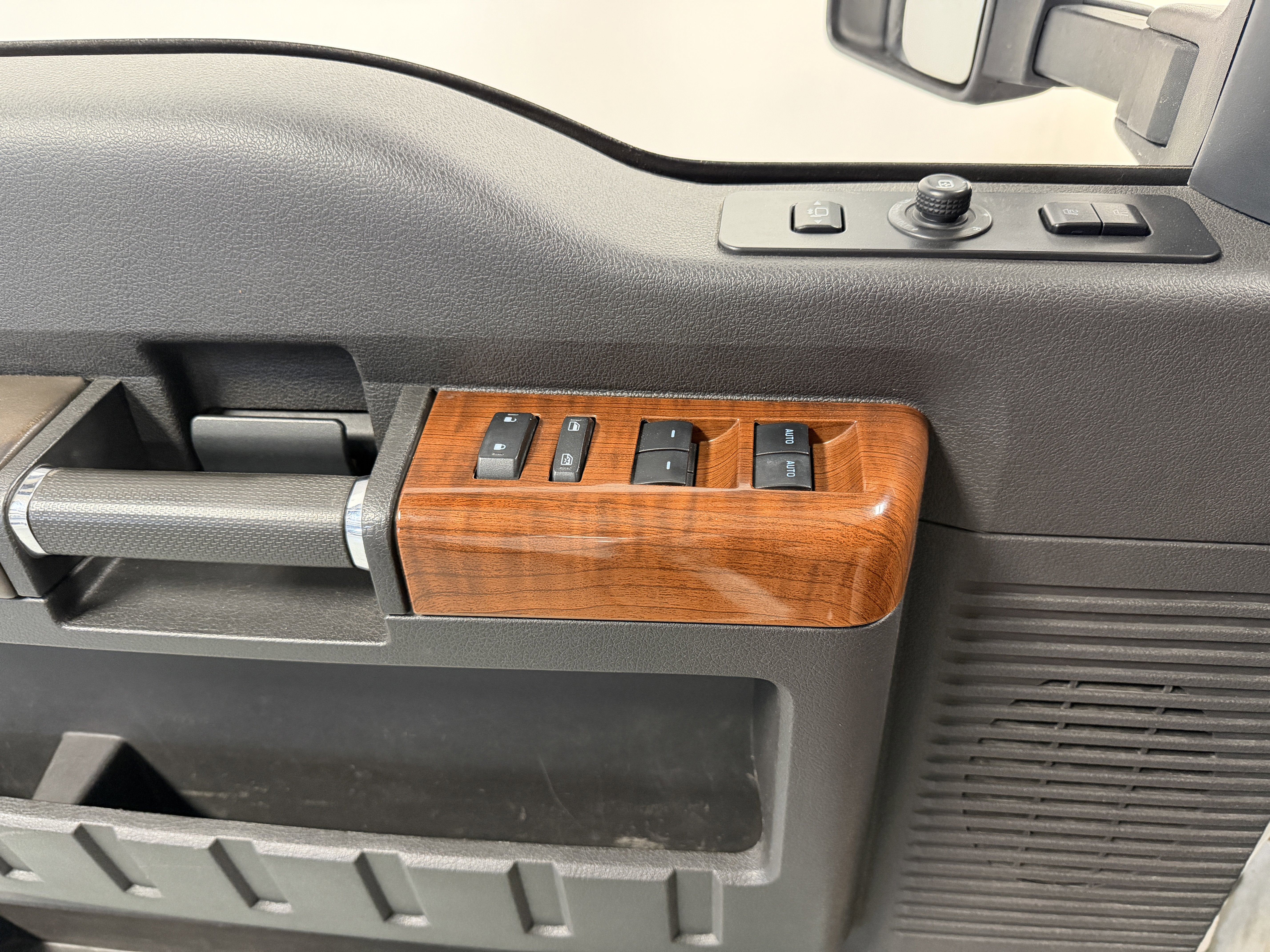2015 Ford Super Duty F-350 SRW King Ranch