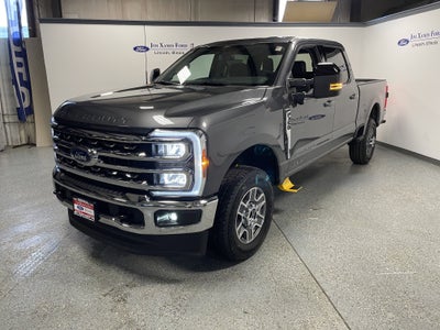 2026 Ford Super Duty F-350 SRW LARIAT