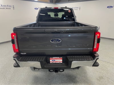 2026 Ford Super Duty F-350 SRW LARIAT