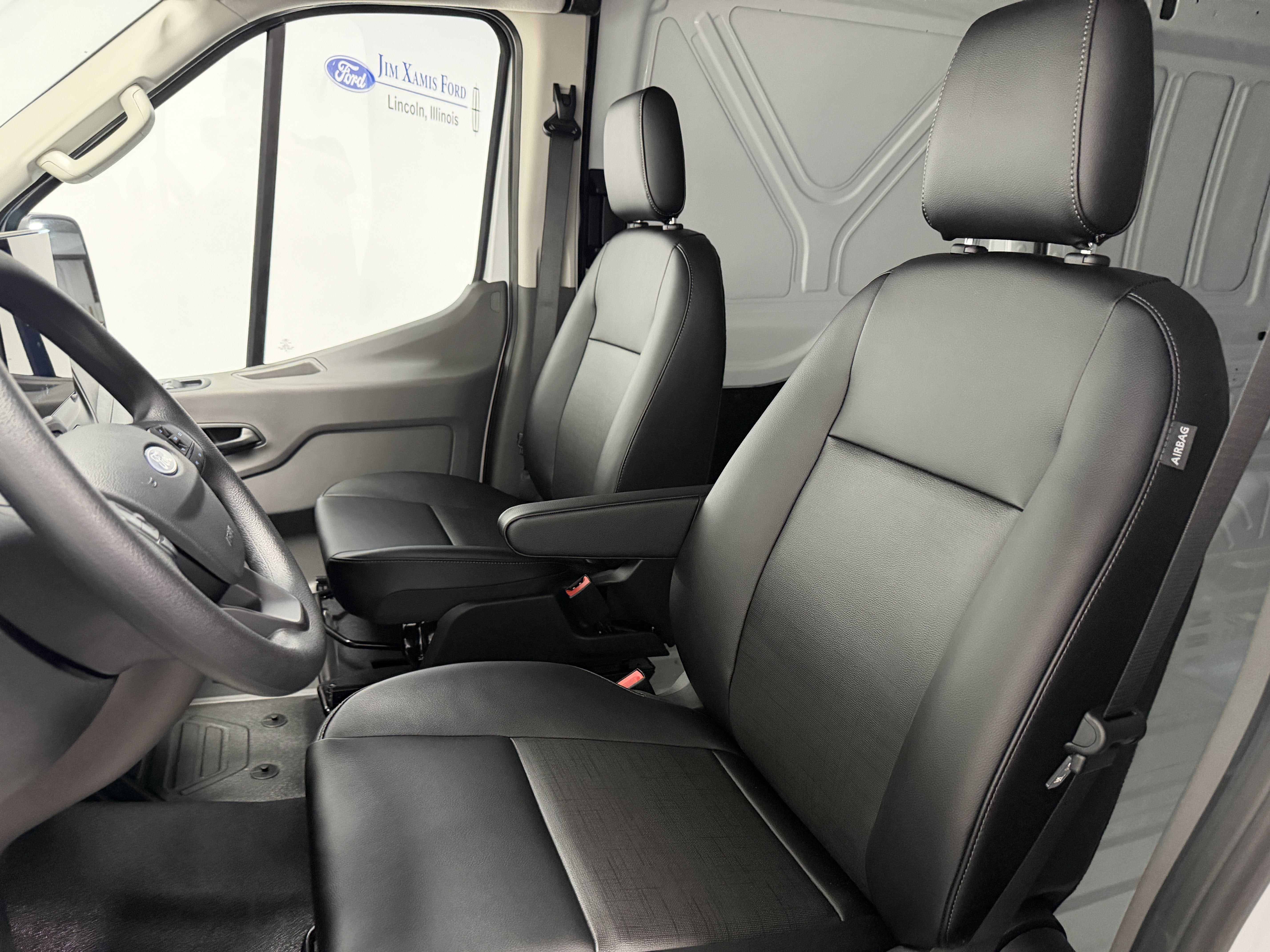 2026 Ford Transit Cargo Van Base