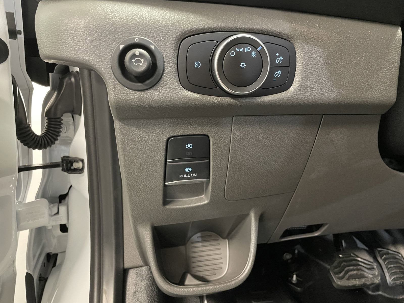 2025 Ford Transit Cargo Van Base