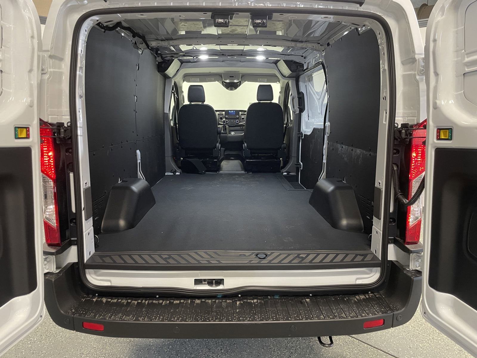 2025 Ford Transit Cargo Van Base