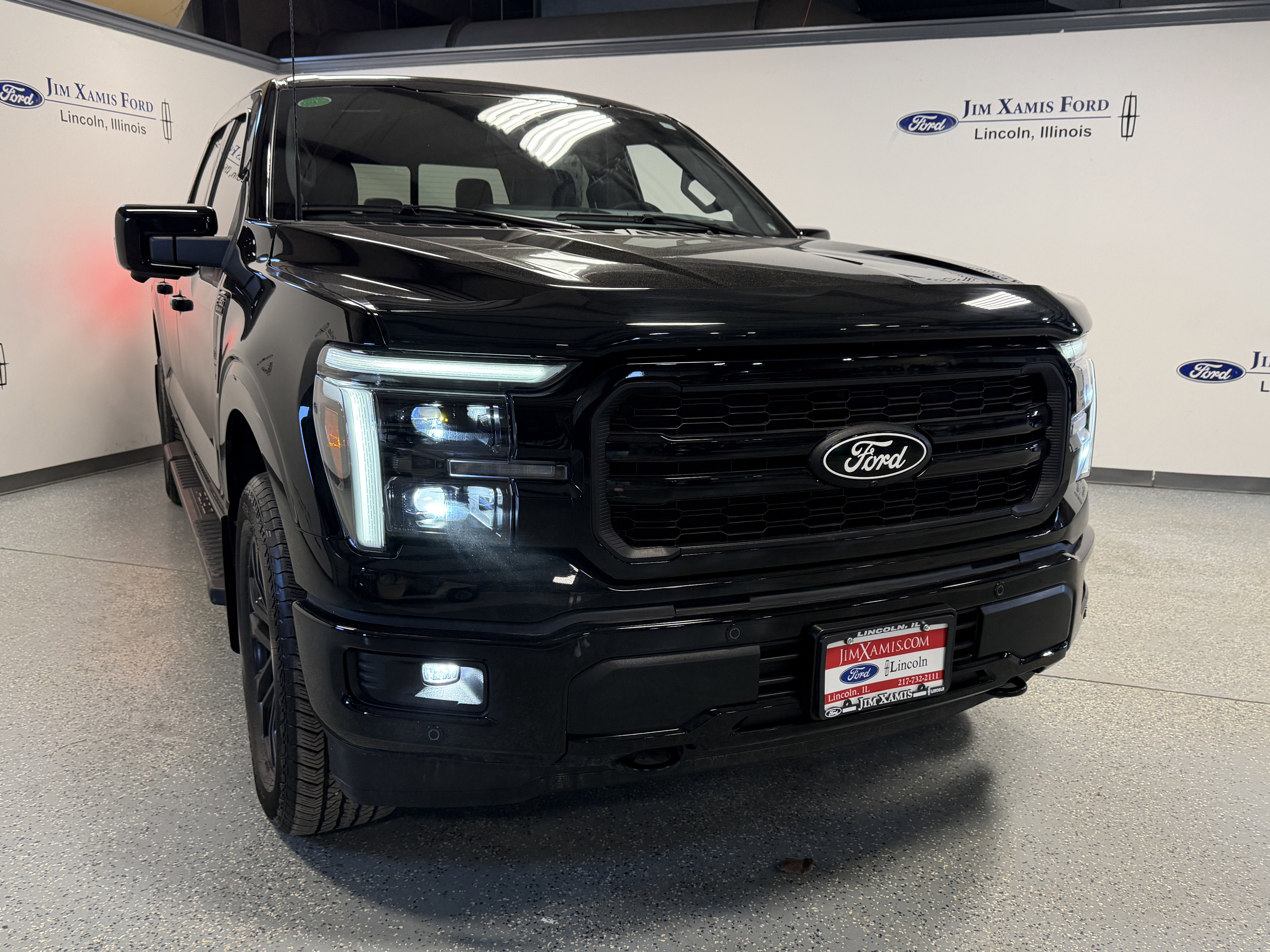 2025 Ford F-150 LARIAT