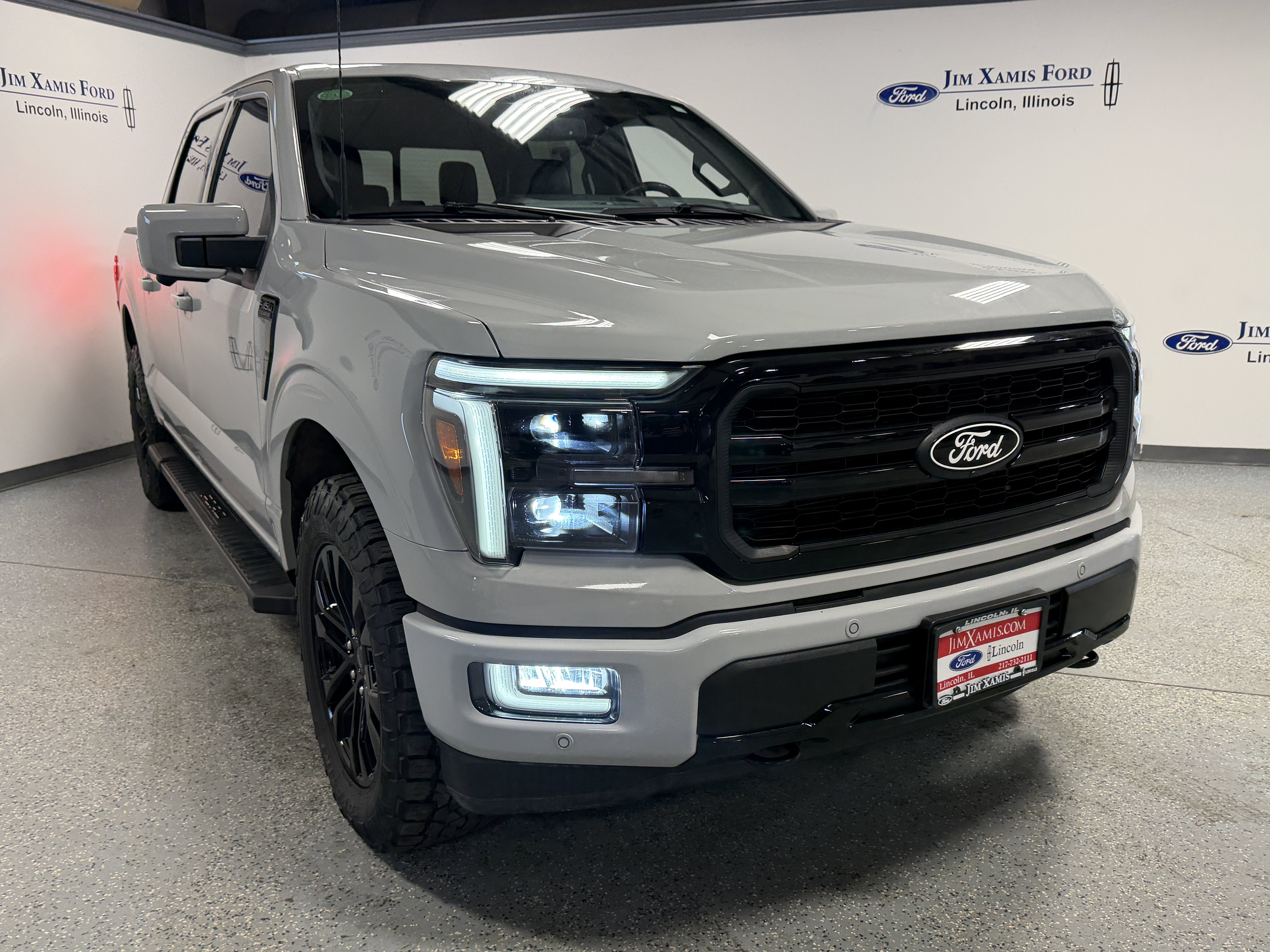 2024 Ford F-150 LARIAT