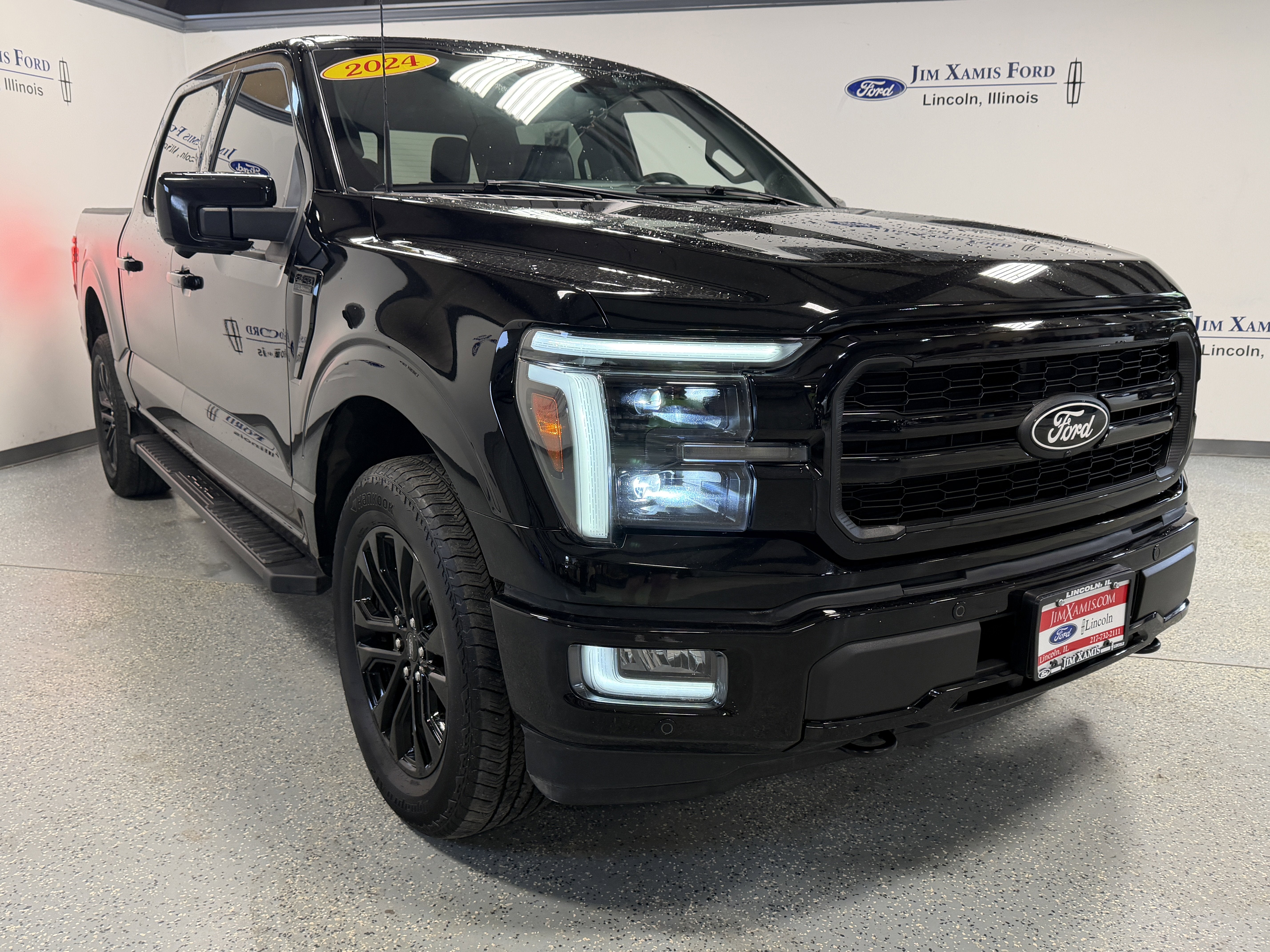 2024 Ford F-150 LARIAT