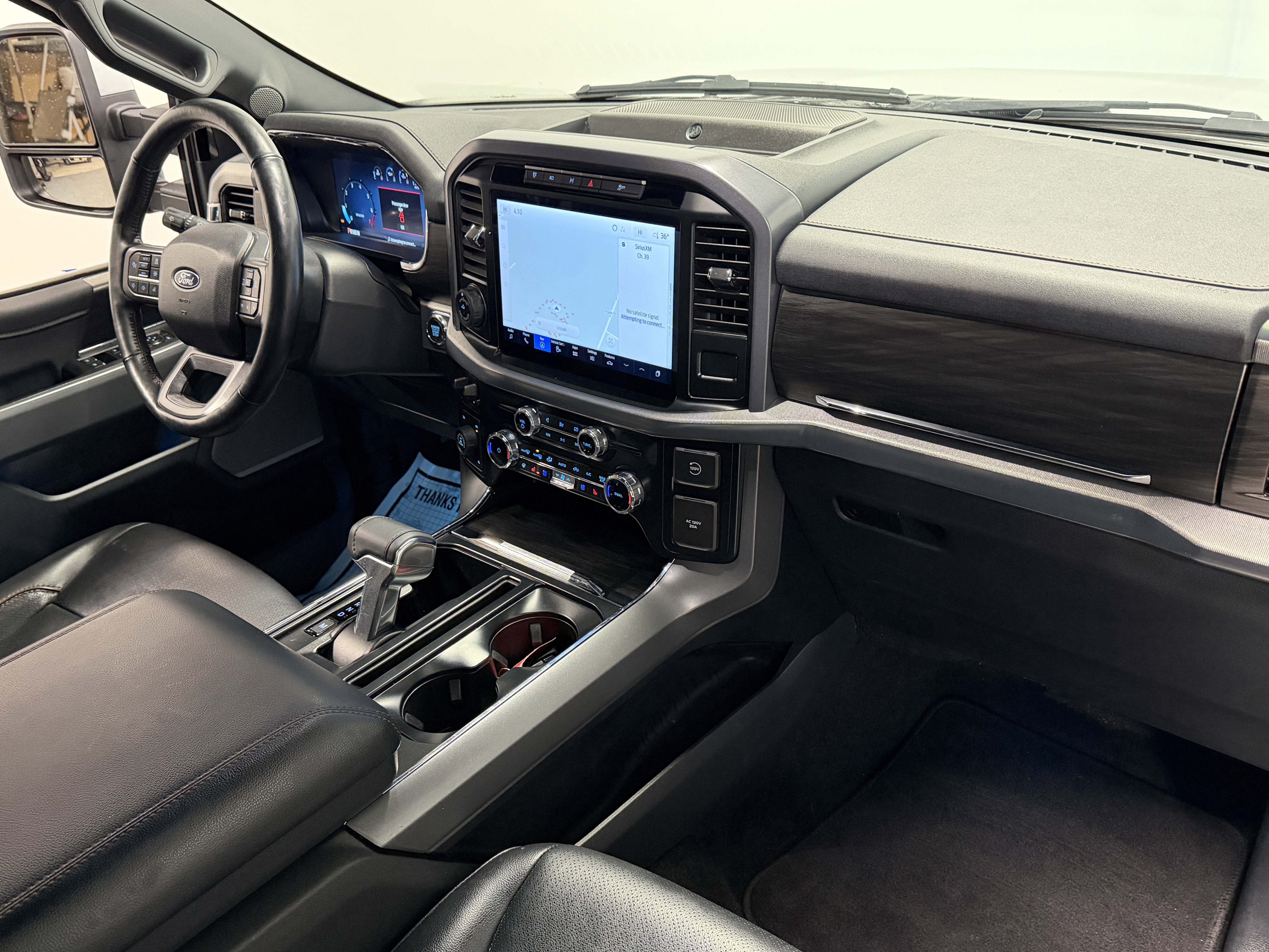 2024 Ford F-150 LARIAT