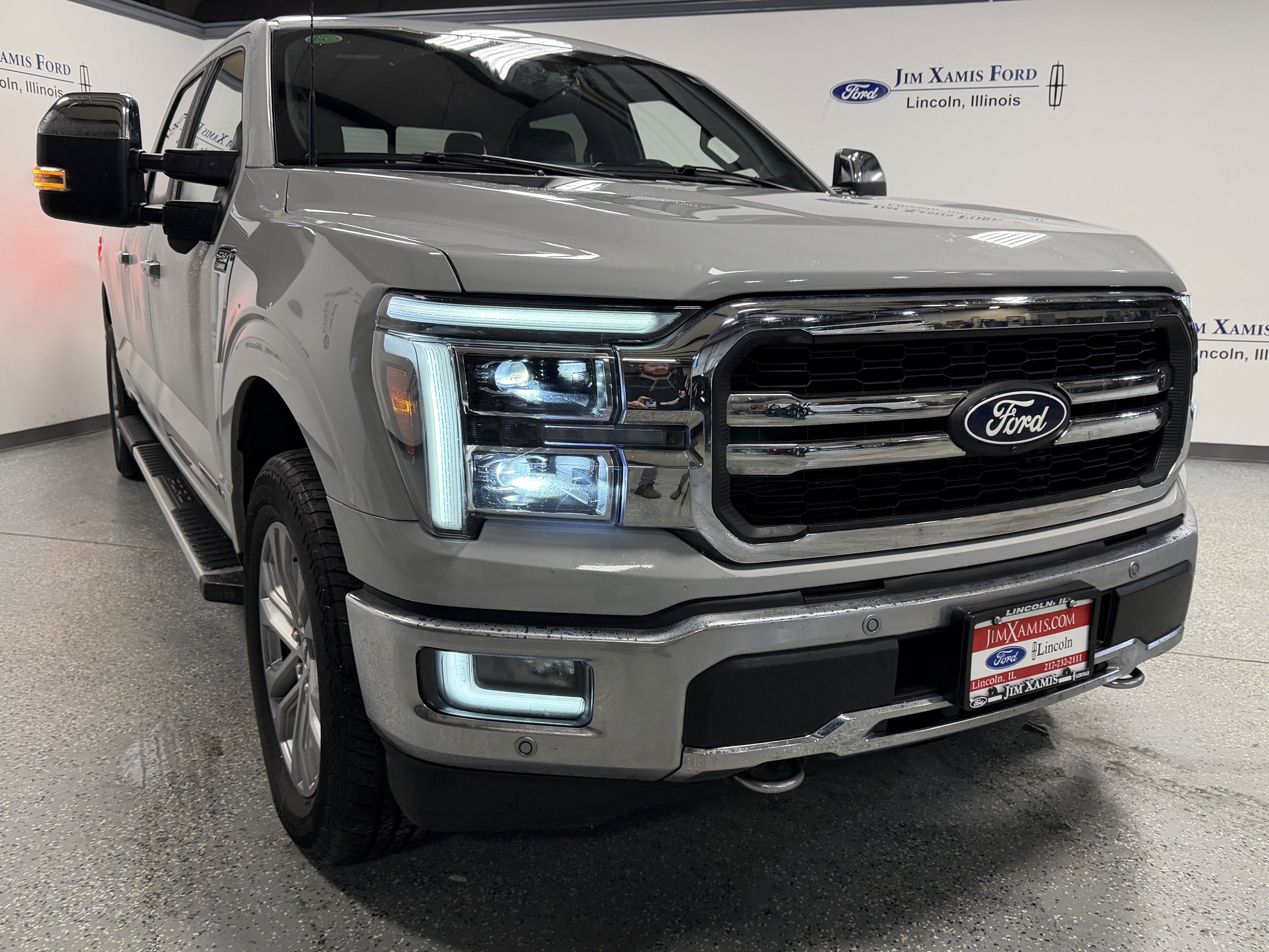 2024 Ford F-150 LARIAT
