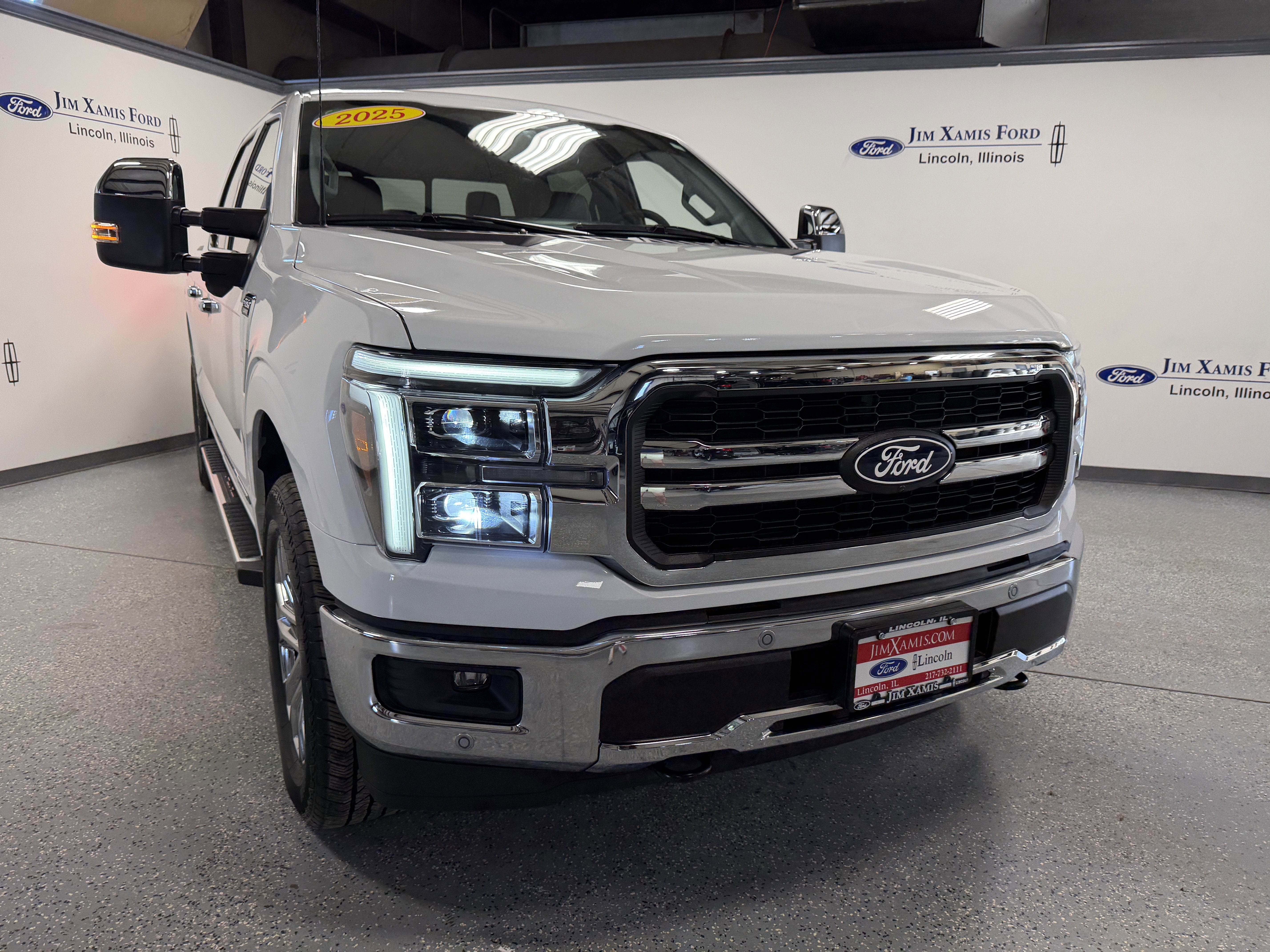 2025 Ford F-150 LARIAT