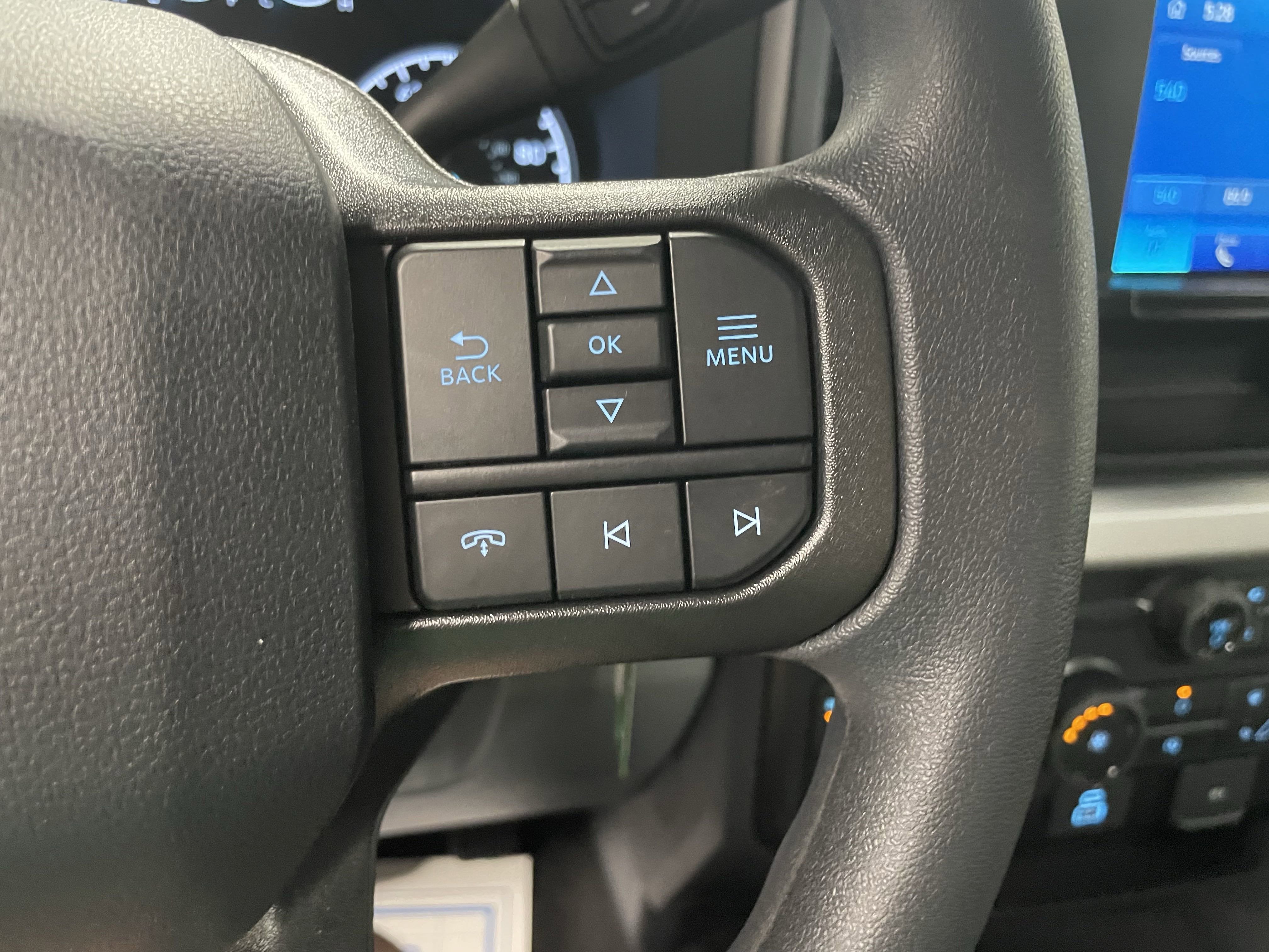 2025 Ford Super Duty F-350 SRW XL