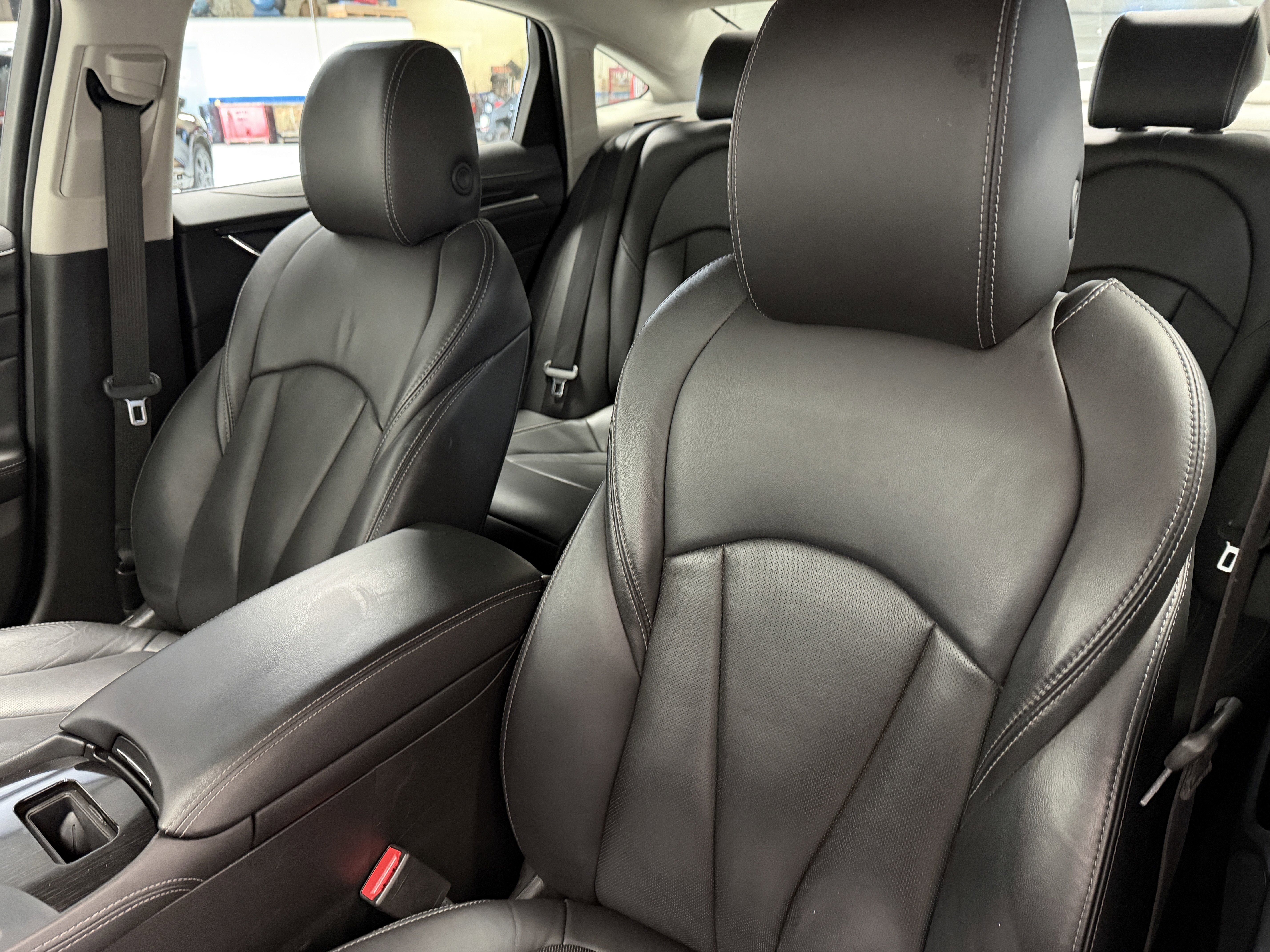 2017 Buick LaCrosse Essence