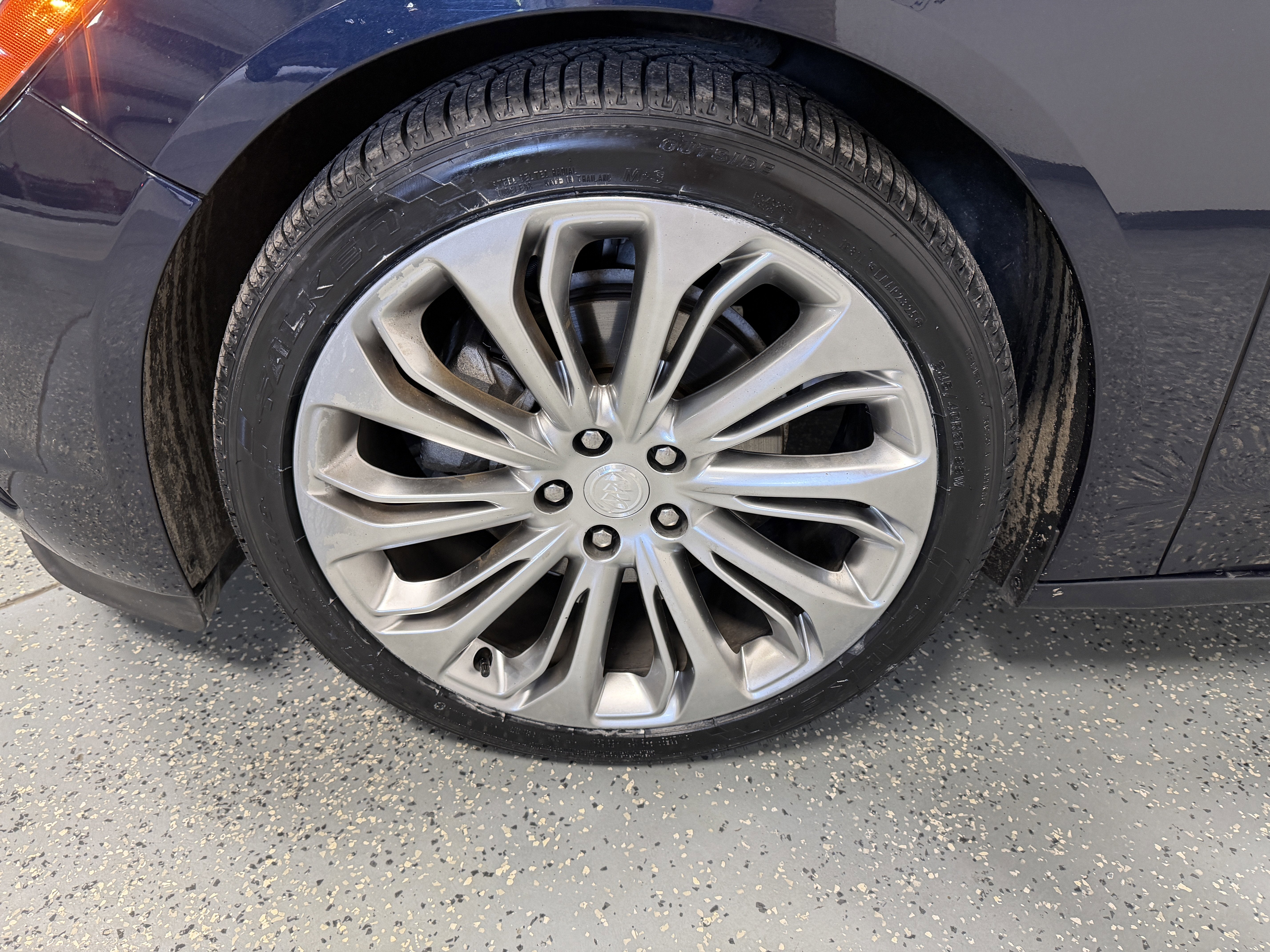 2017 Buick LaCrosse Essence
